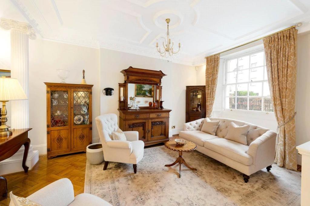 Appartamento Secluded Royal Ground Sleeps 4 Londra