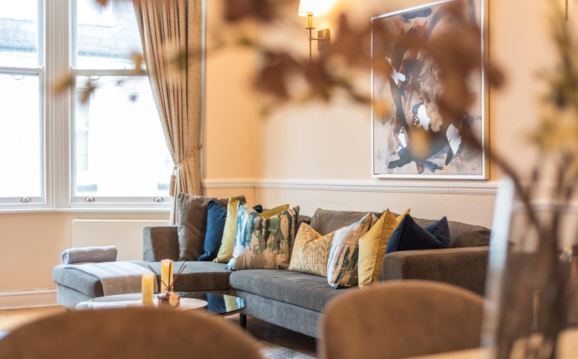 Appartement Spectacular 3 Bed In Berkeley Sq Mayfair