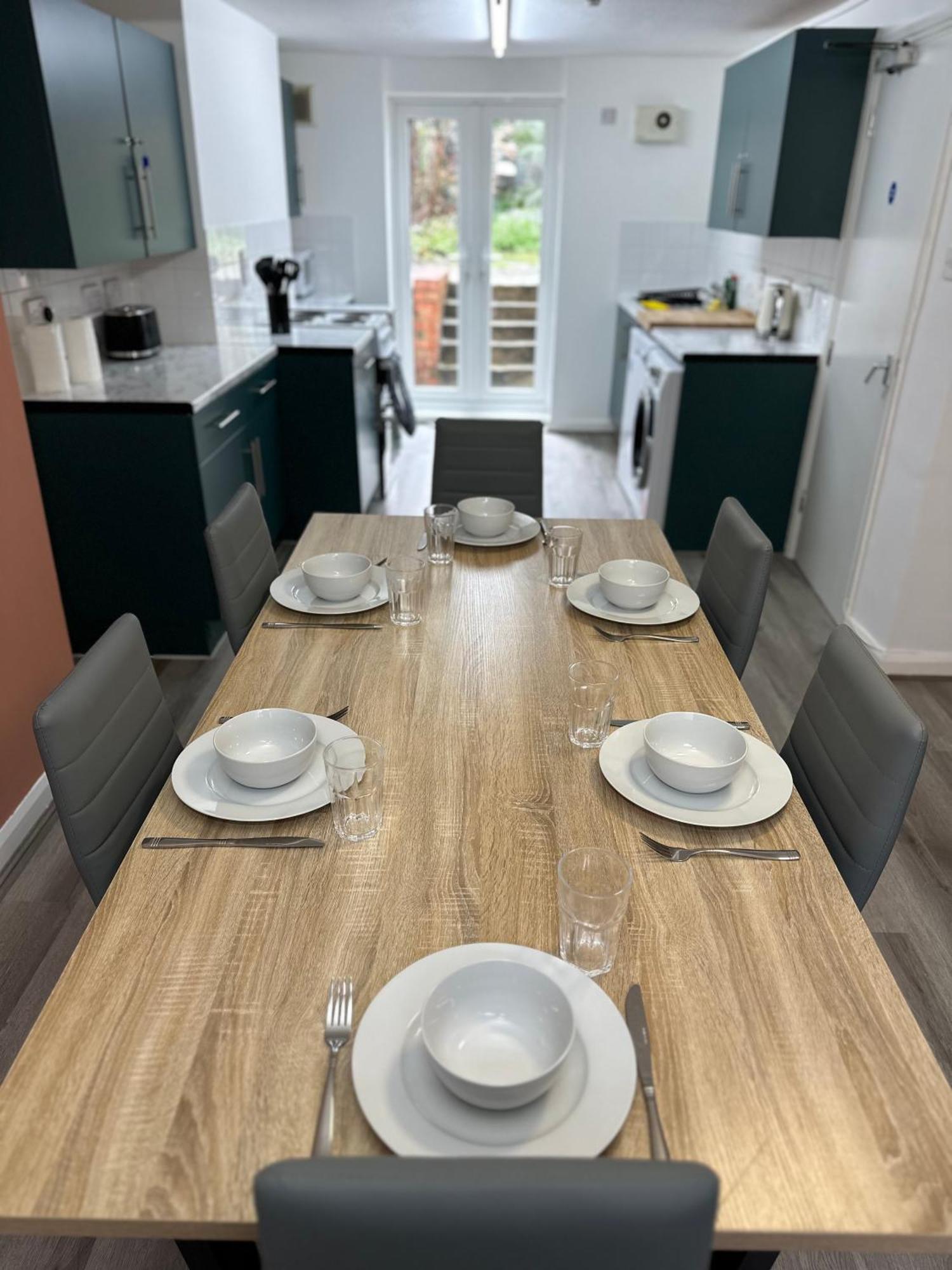 Hackney Mid & Long-term London
