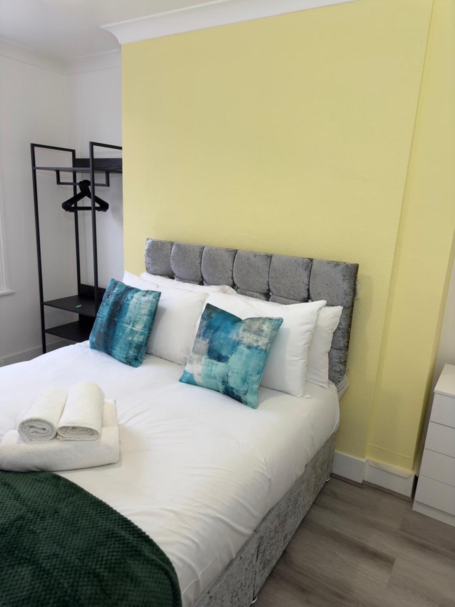 Ferienhaus Newly Decorated 5-bed Hackney Townhouse