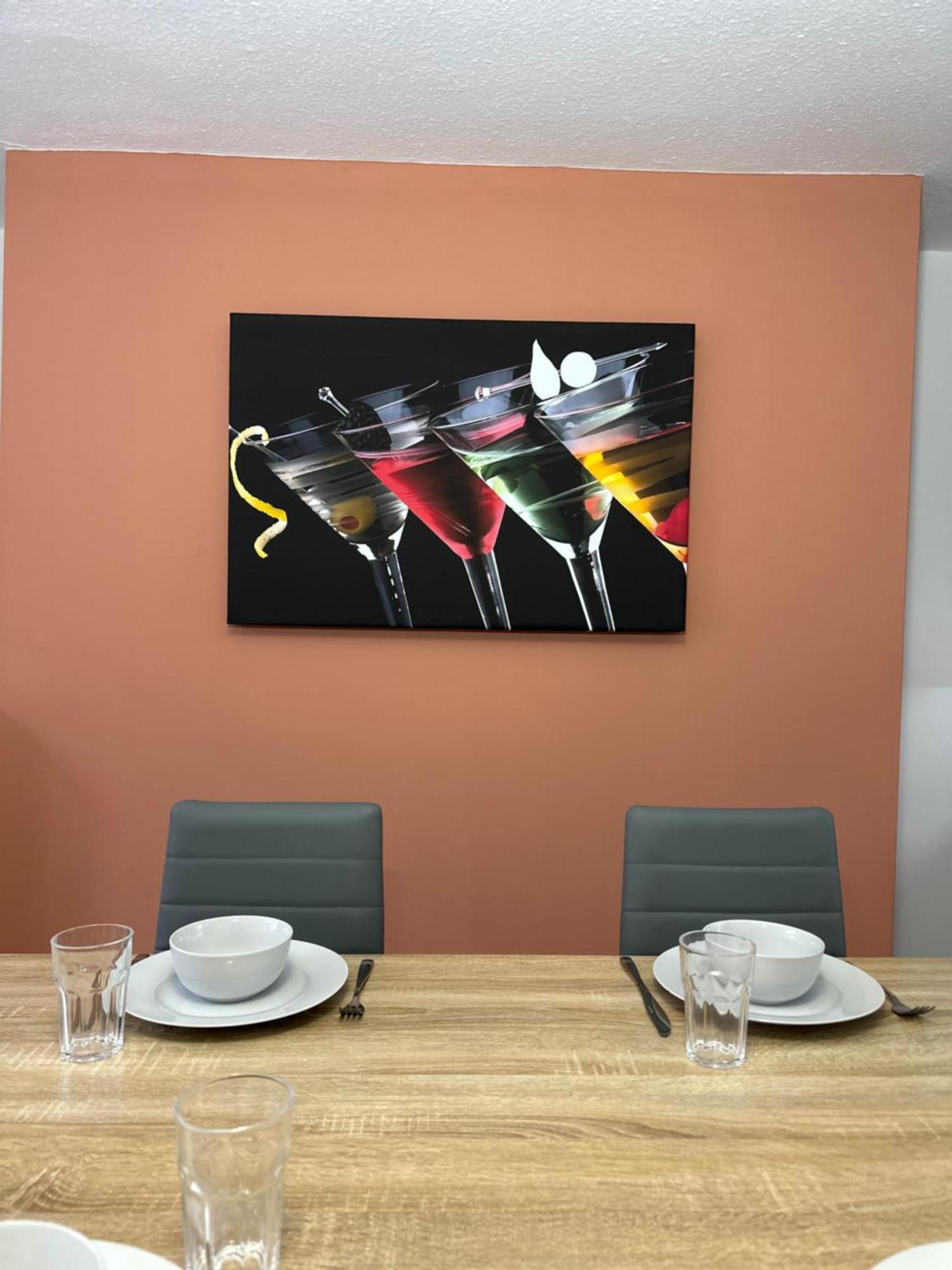 Newly Decorated 5-bed Hackney Townhouse Ferienhaus London
