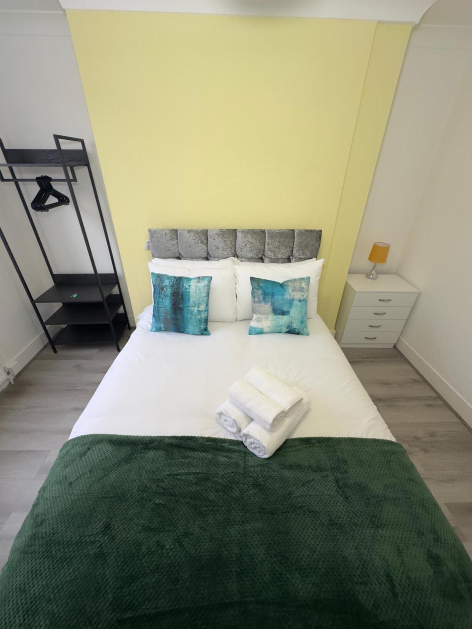 Newly Decorated 5-bed Hackney Townhouse Ferienhaus