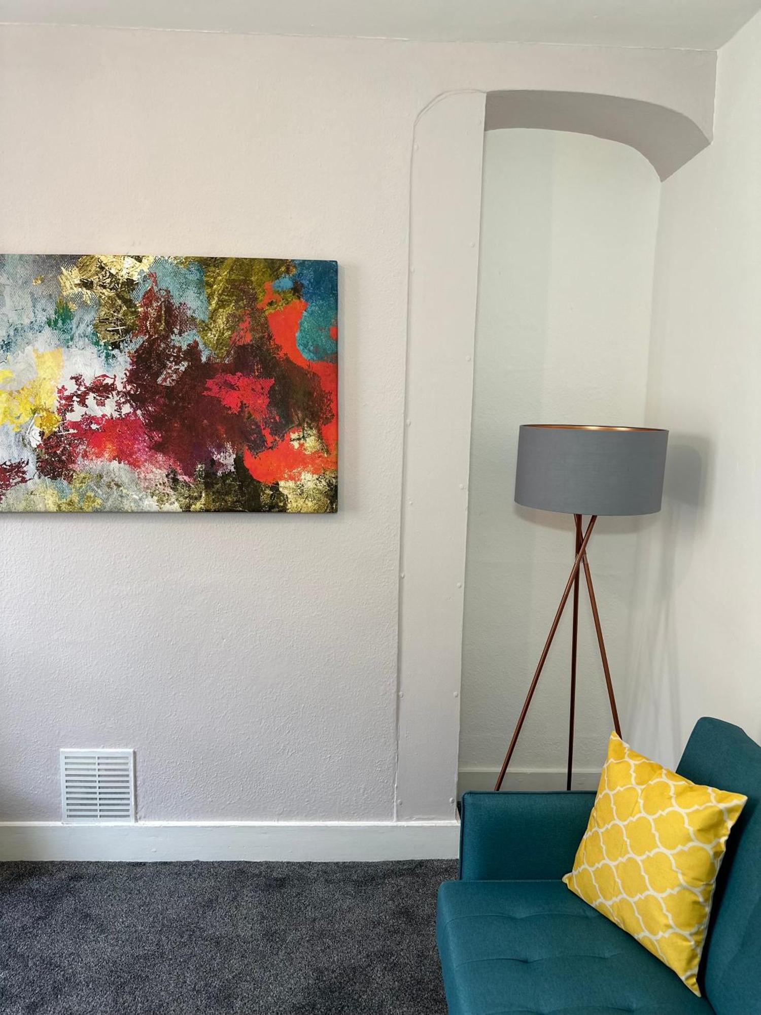 Newly Decorated 5-bed Hackney Townhouse Ferienhaus London