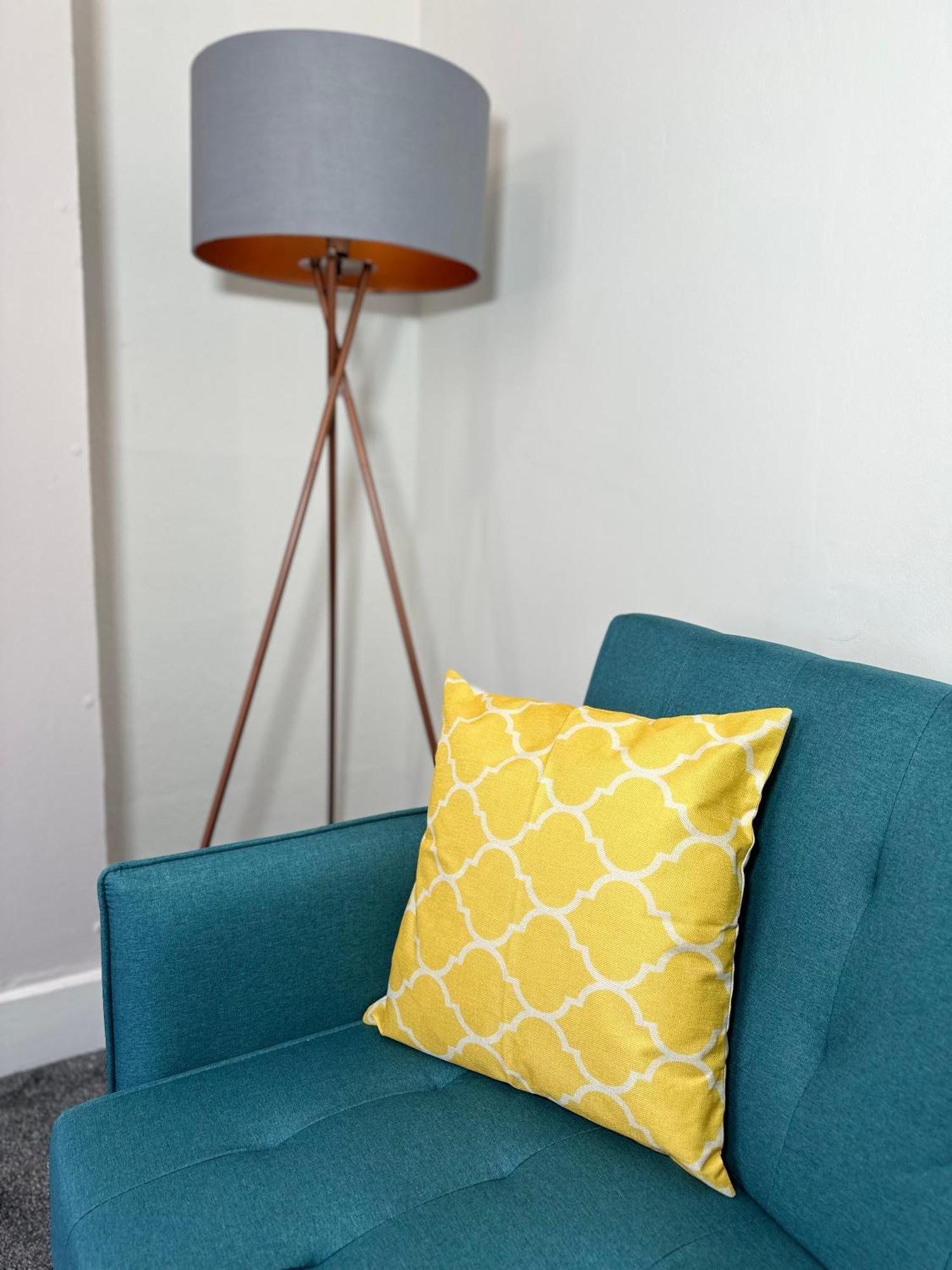 Ferienhaus Newly Decorated 5-bed Hackney Townhouse London