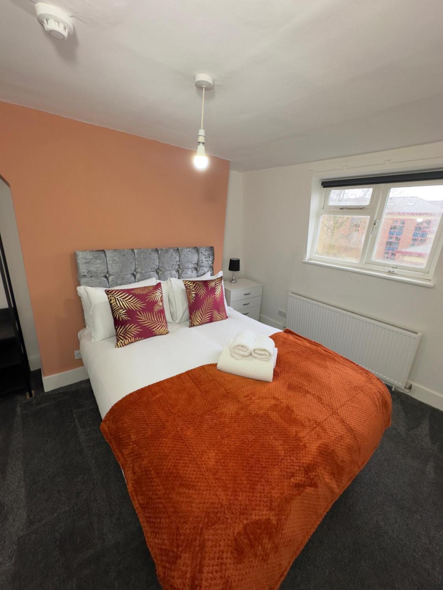 Ferienhaus Newly Decorated 5-bed Hackney Townhouse *