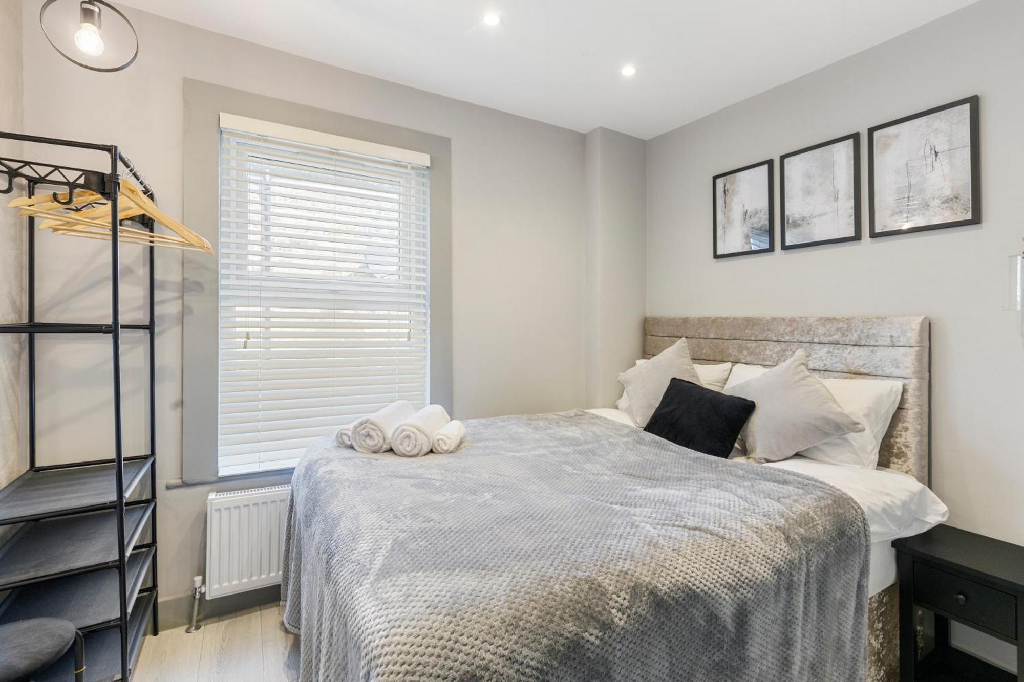 Wembley Luxury 3 Bedroom * Londen