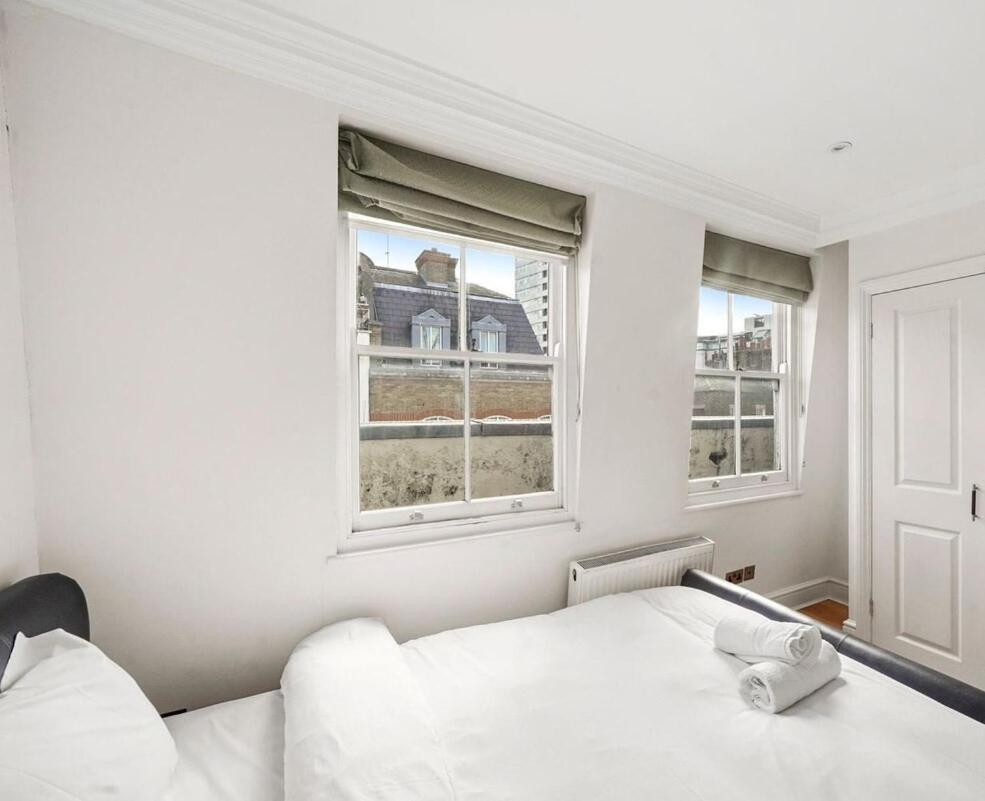 Apartment Mayfair Residences London