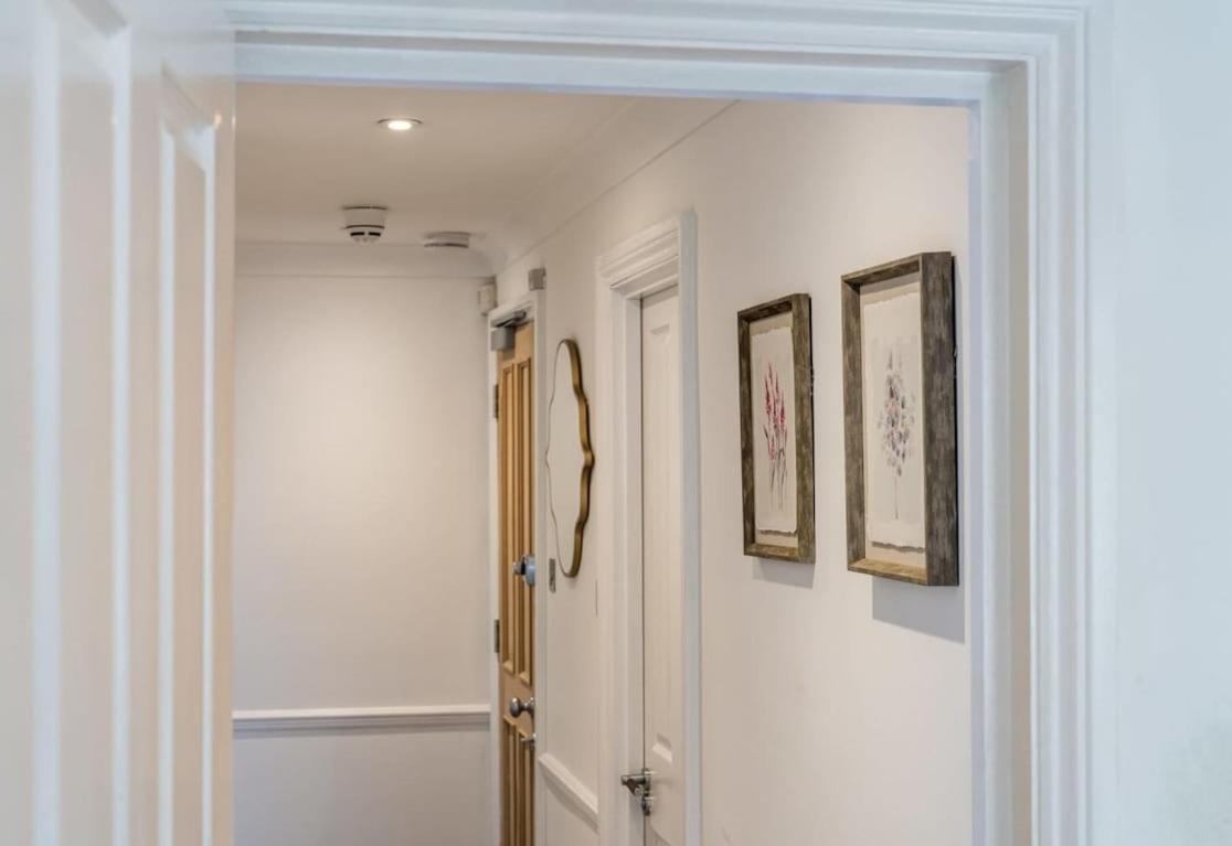 Apartment Mayfair Residences London