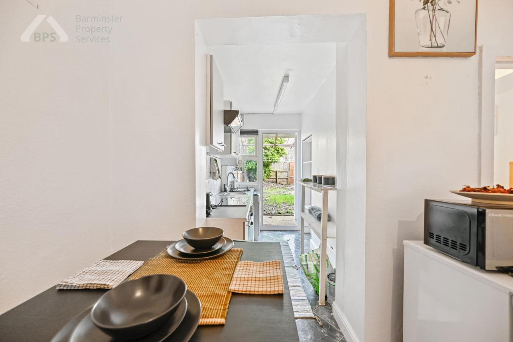 Apartment Cosy Tottenham Sleeps 4 London