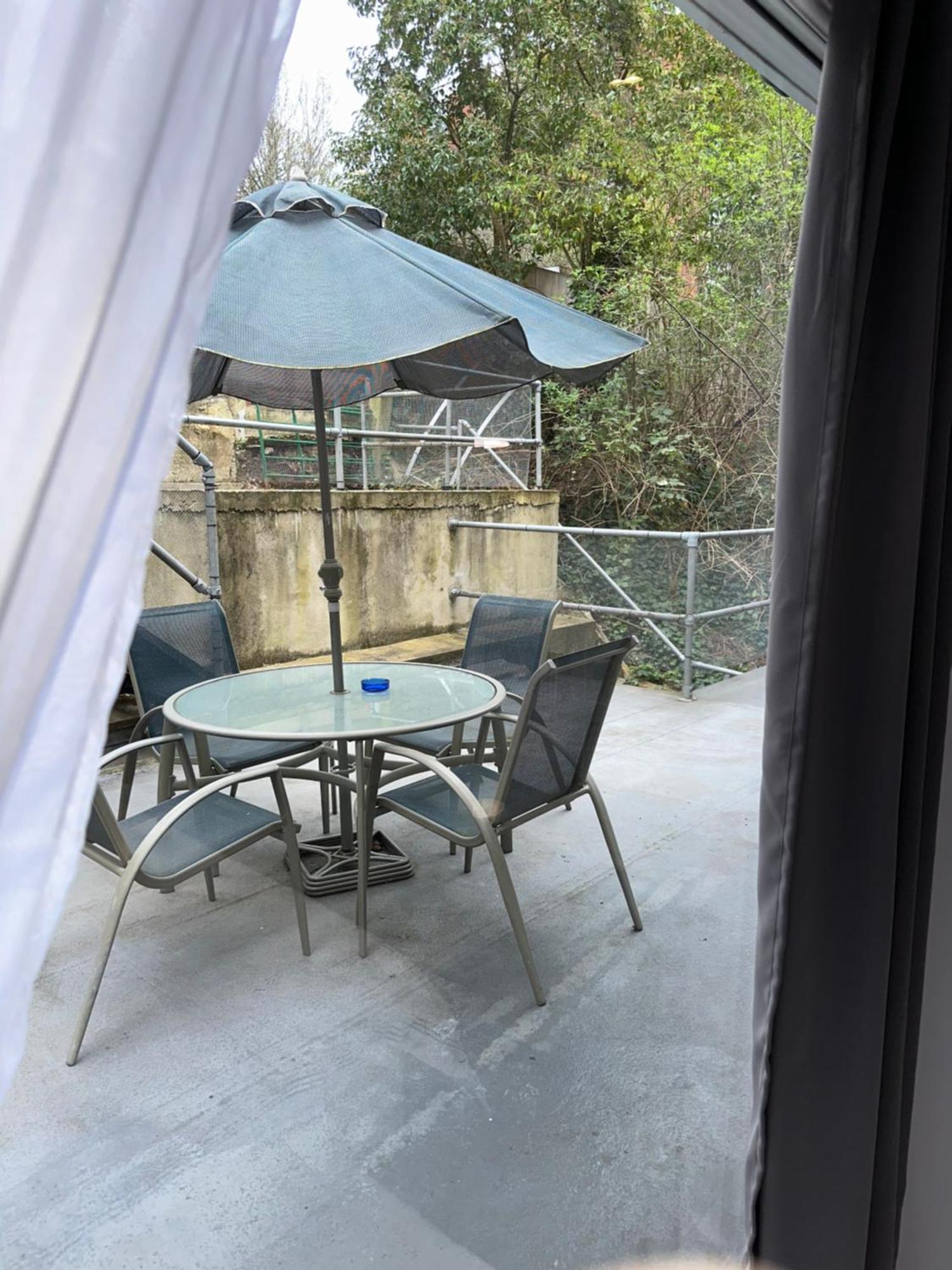 Stylish Entire 2bed London