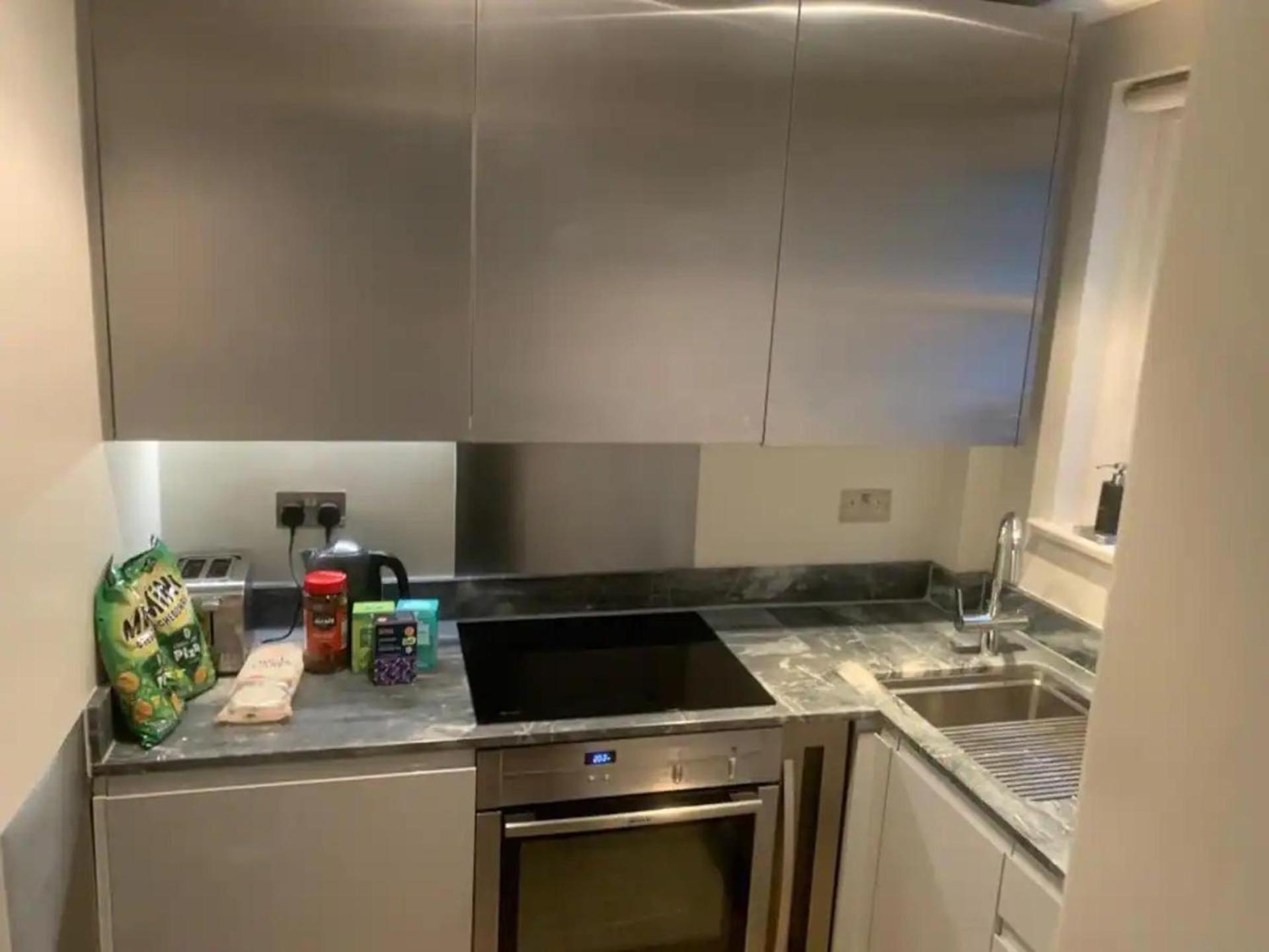 Lägenhet Private 1-bed In