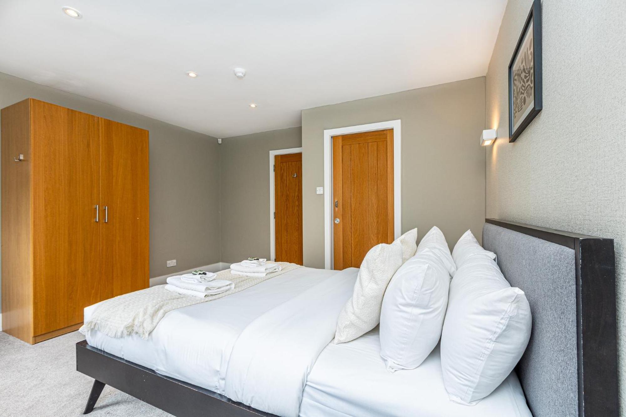 Appartement Fantastic Multilevel 3br, Vibrant Angel, 5min Tube Londen