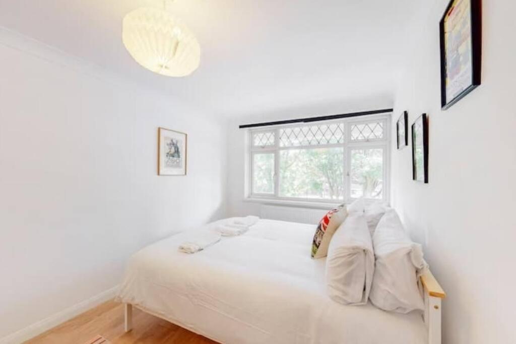 Semesterbostad Modern 4 Bedroom In Kings Cross With Garden London