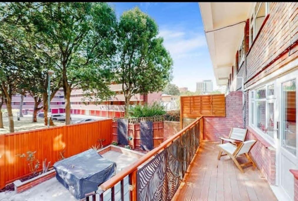 Semesterbostad Modern 4 Bedroom In Kings Cross With Garden