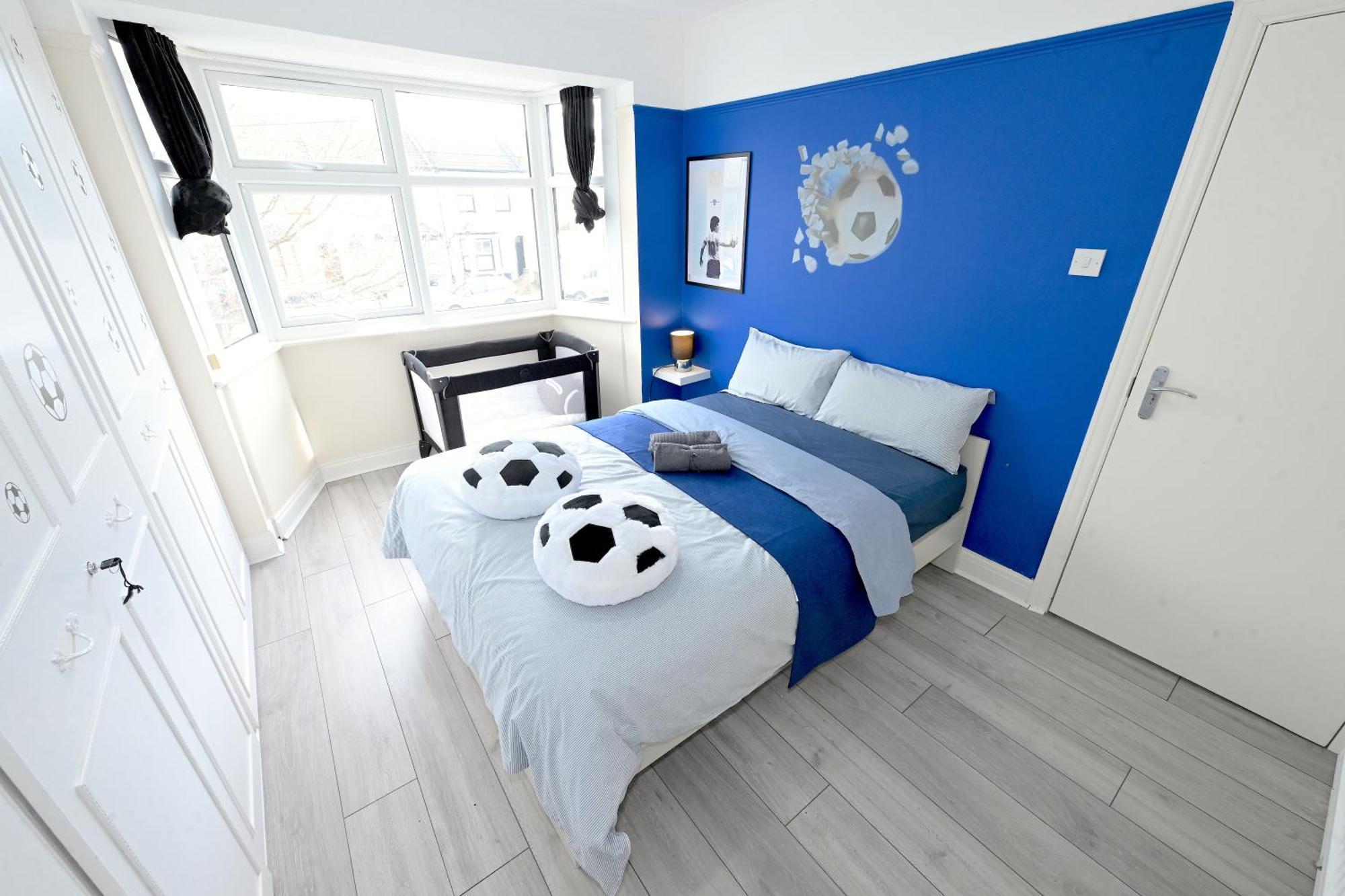 Spacious 5 Bedroom House Next To Tottenham Stadium Appartement