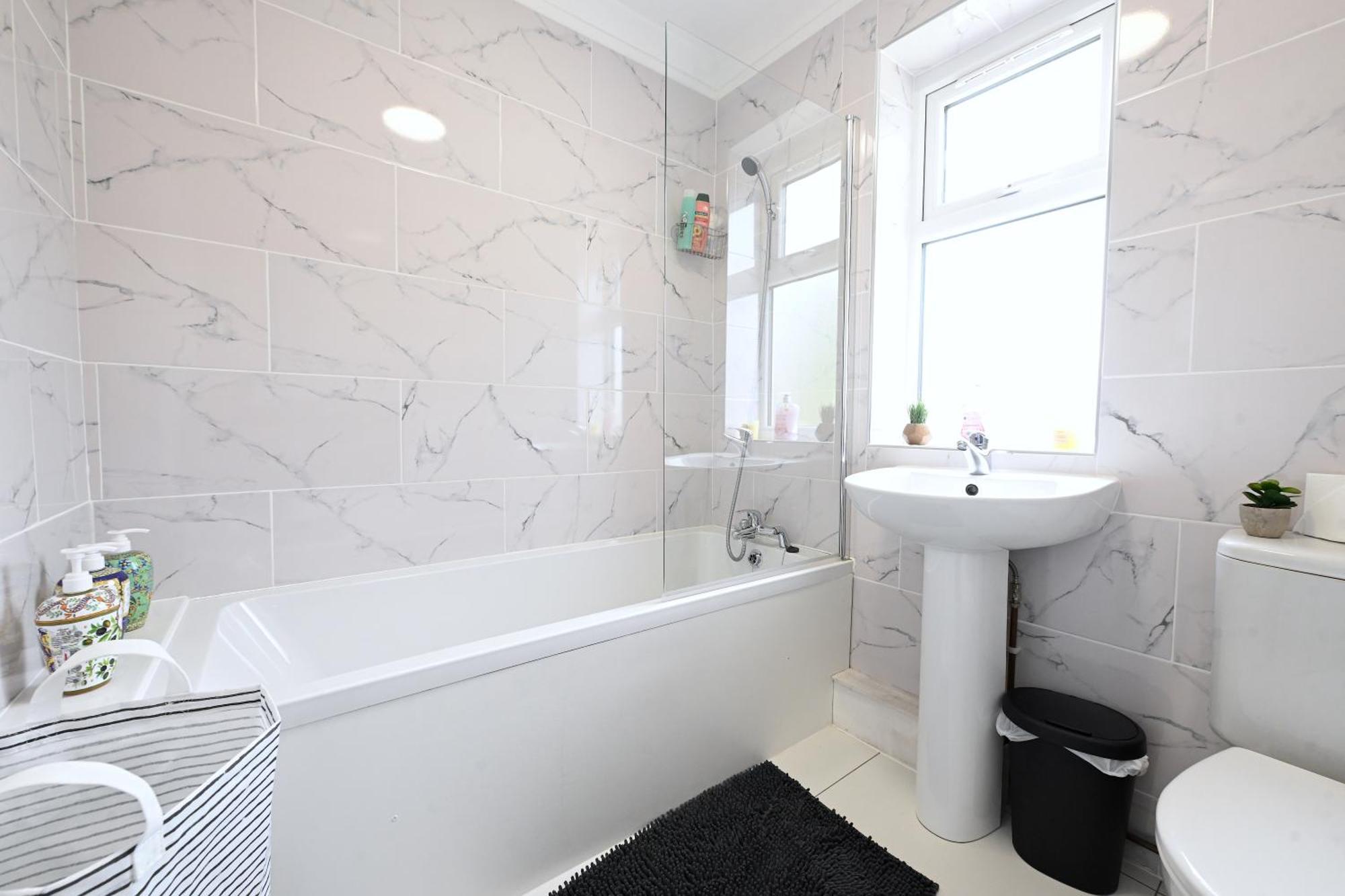 Spacious 5 Bedroom House Next To Tottenham Stadium Appartement