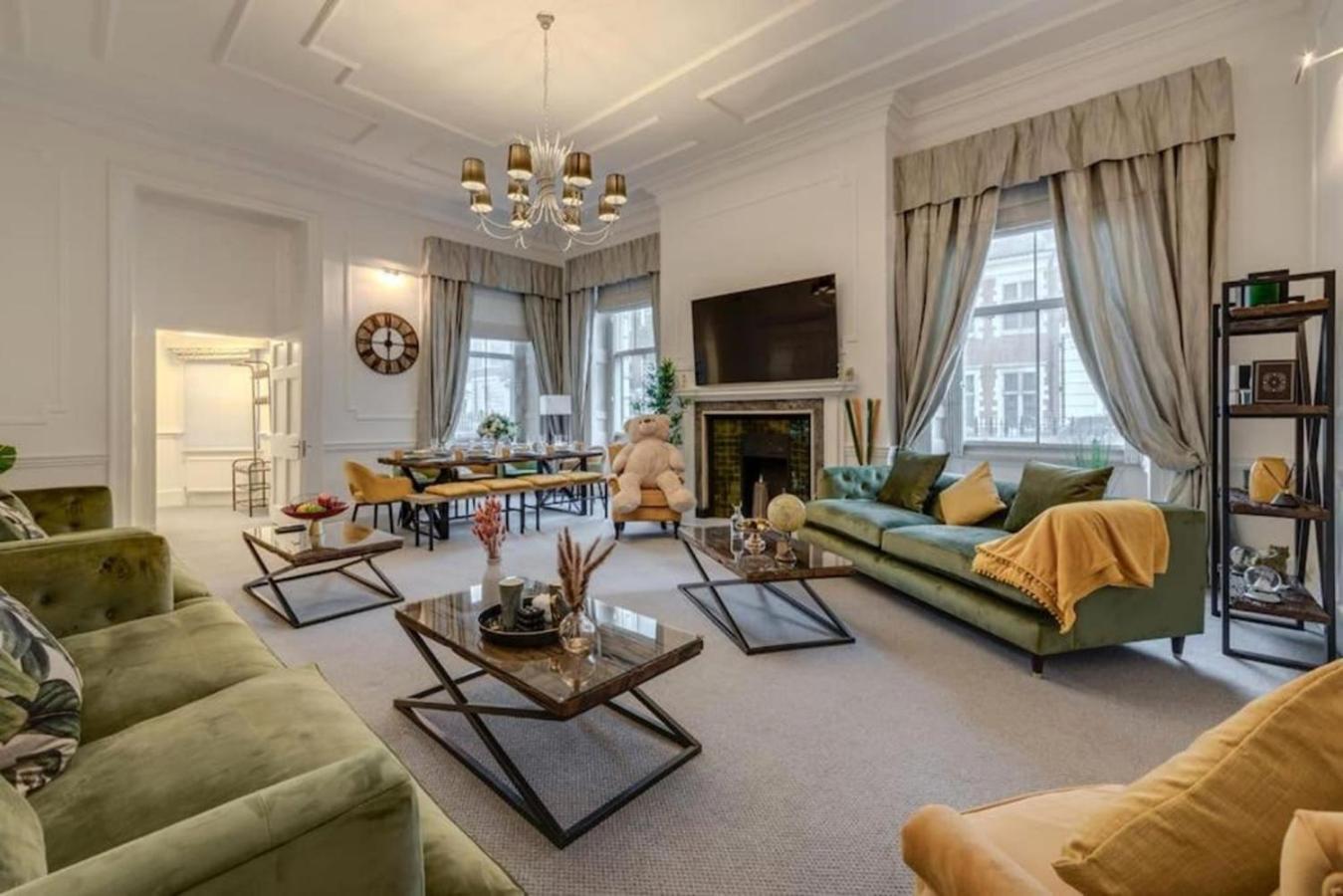 Harley Street Spectacular With High Ceilings, High Luxury Londra