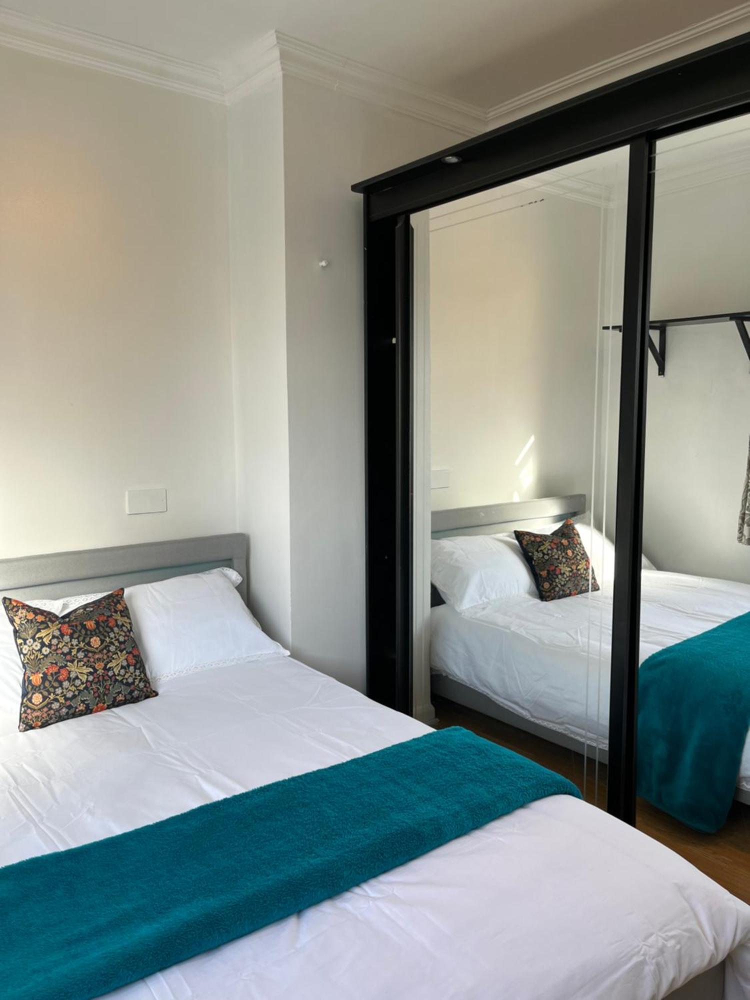 Guest house Charlton, Greenwich Luxury Self Check-in
