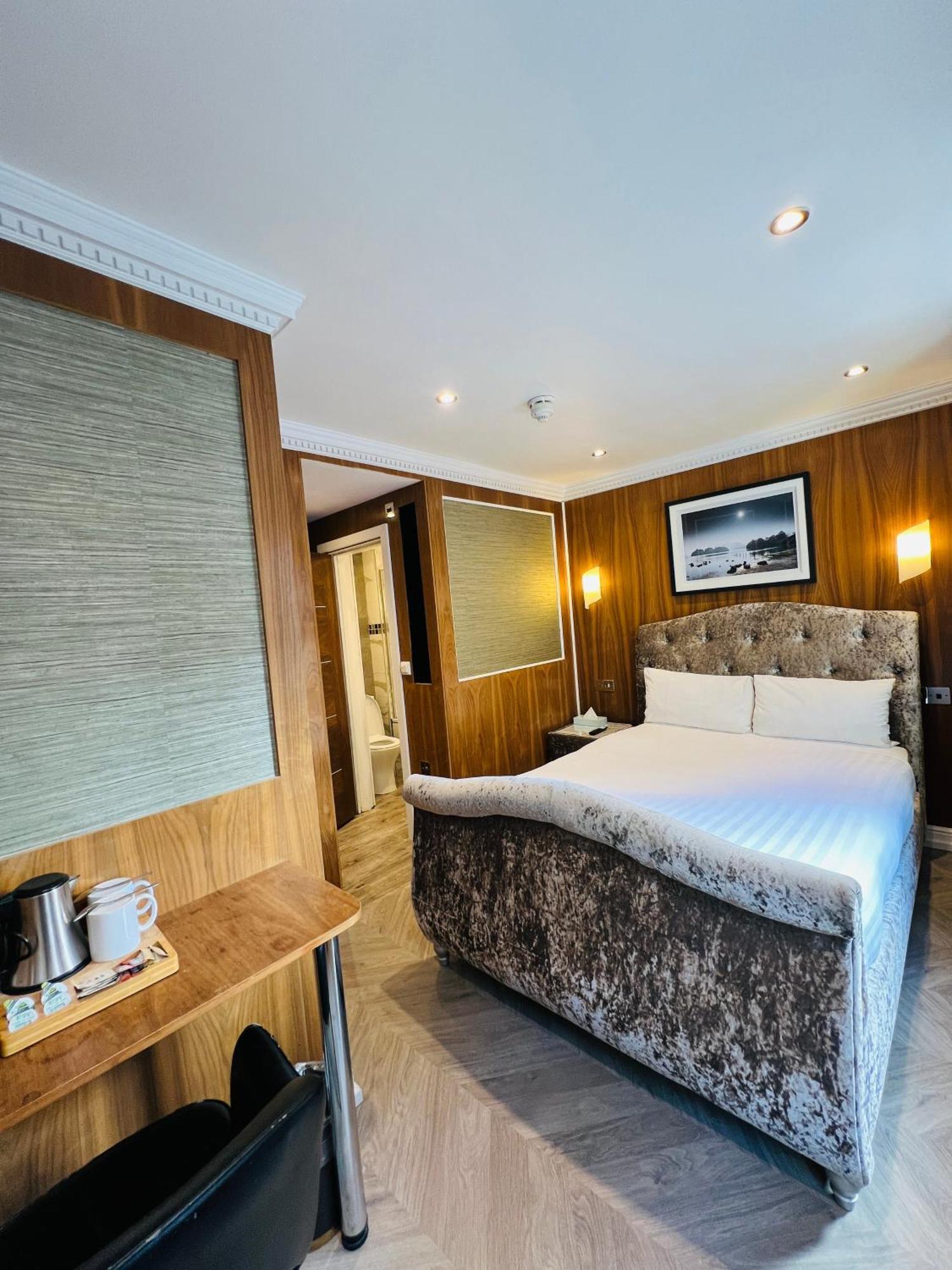 Cheshire Hotell