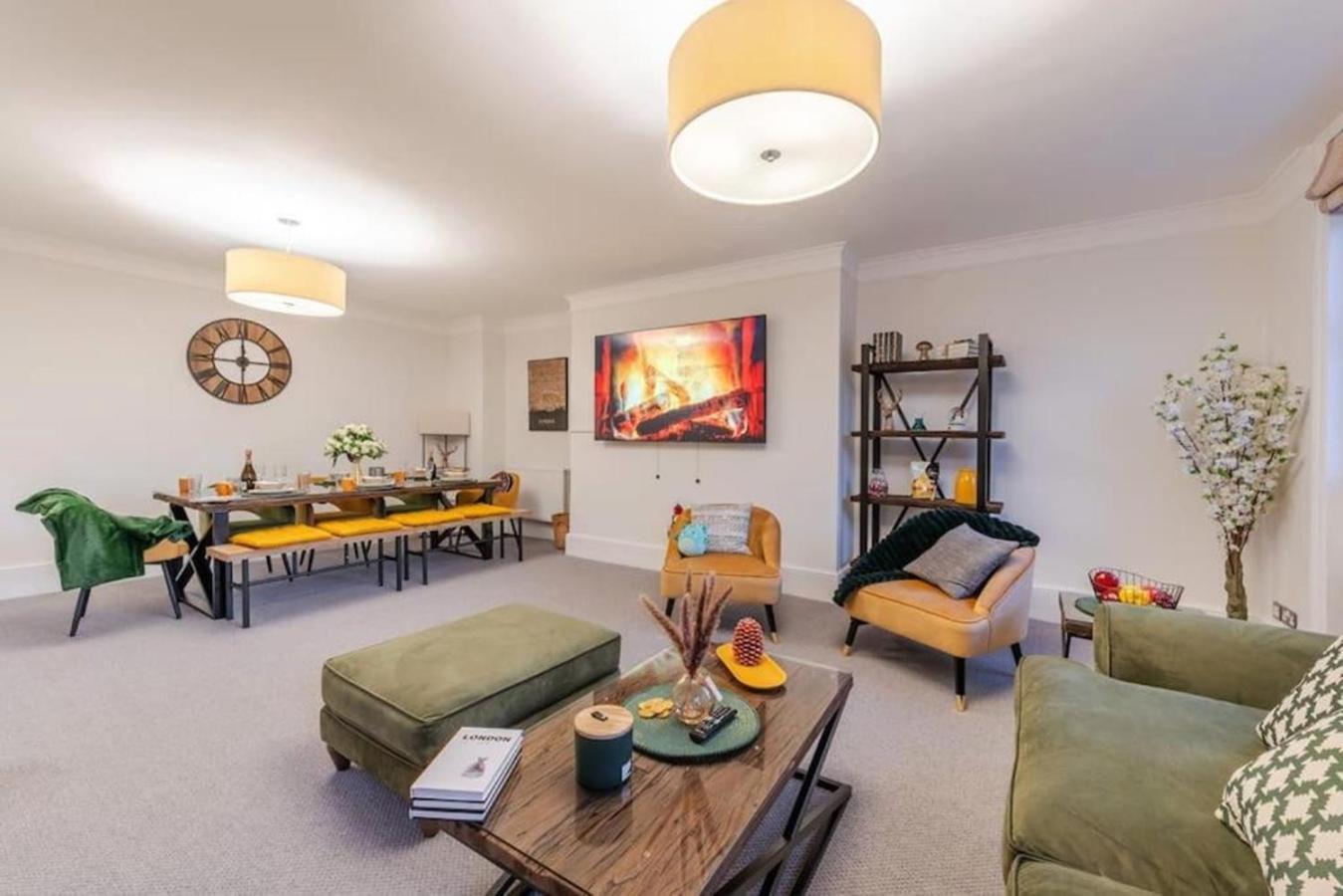 Harley Street Spectacular With High Ceilings, High Luxury Appartamento Londra