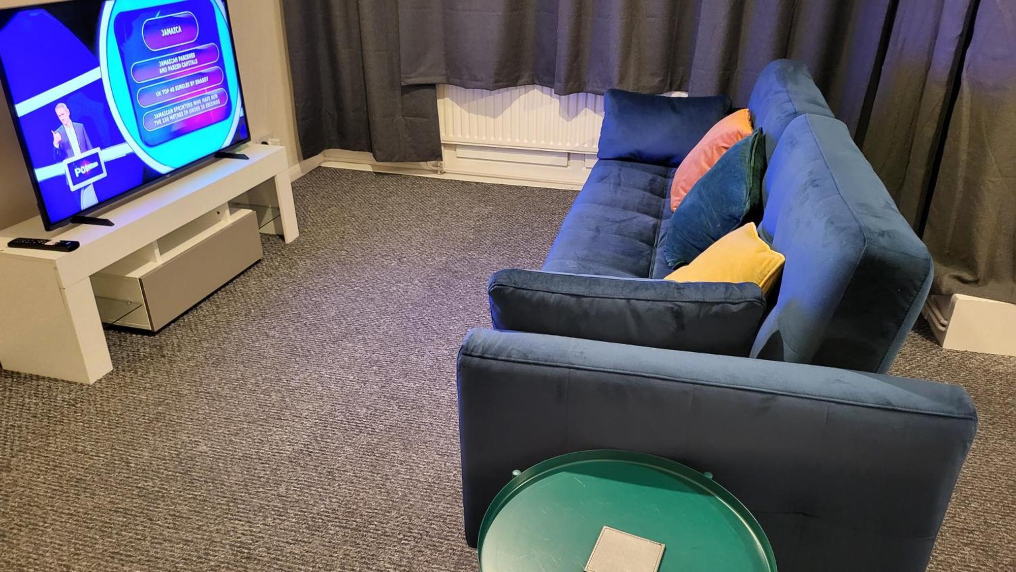 Garland Modern Spacious Flat, Apartment *