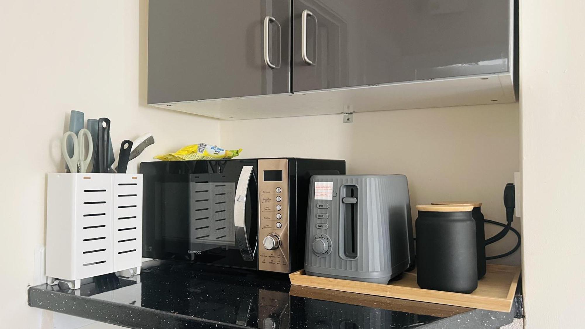 Impeccable 1 Bedroom Flat In Appartement
