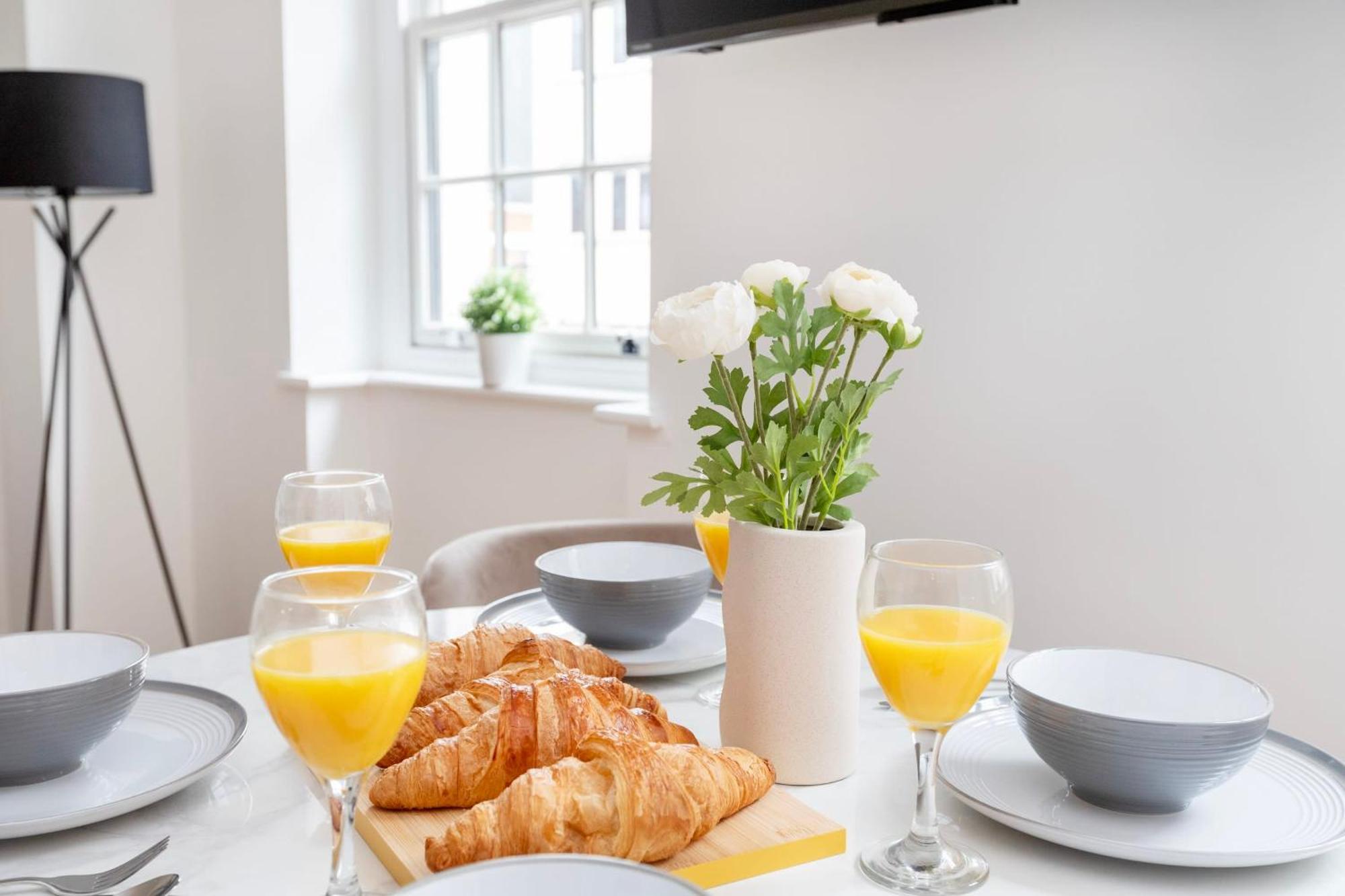Apartment Fitzrovia With Balcony - Cityapartmentstay