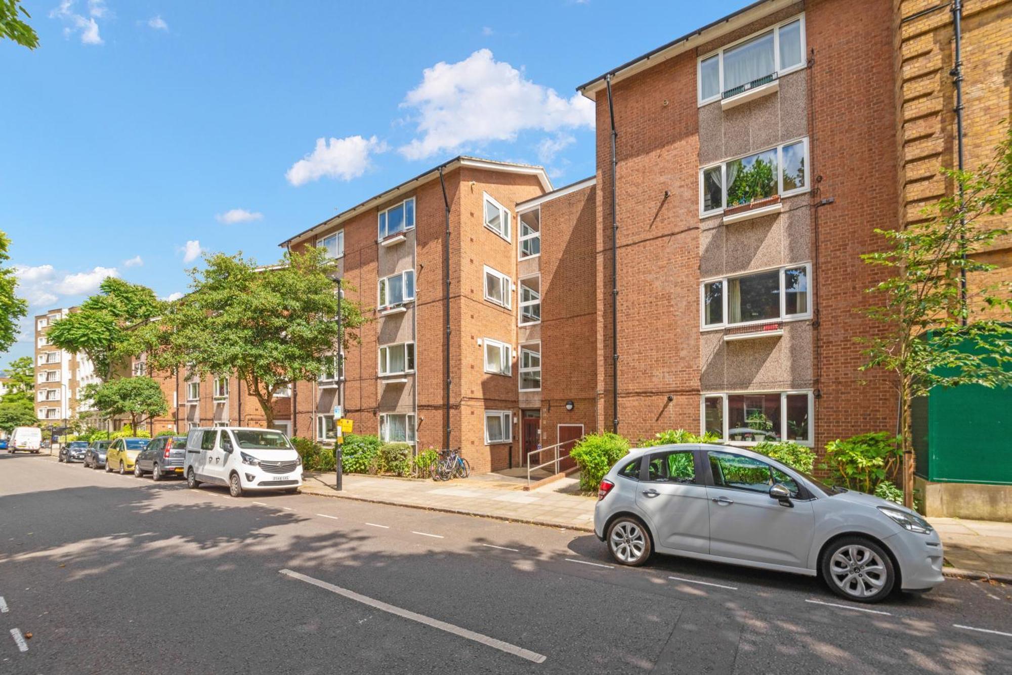 Delux 1 Bd Regents Park Nw8 Londra