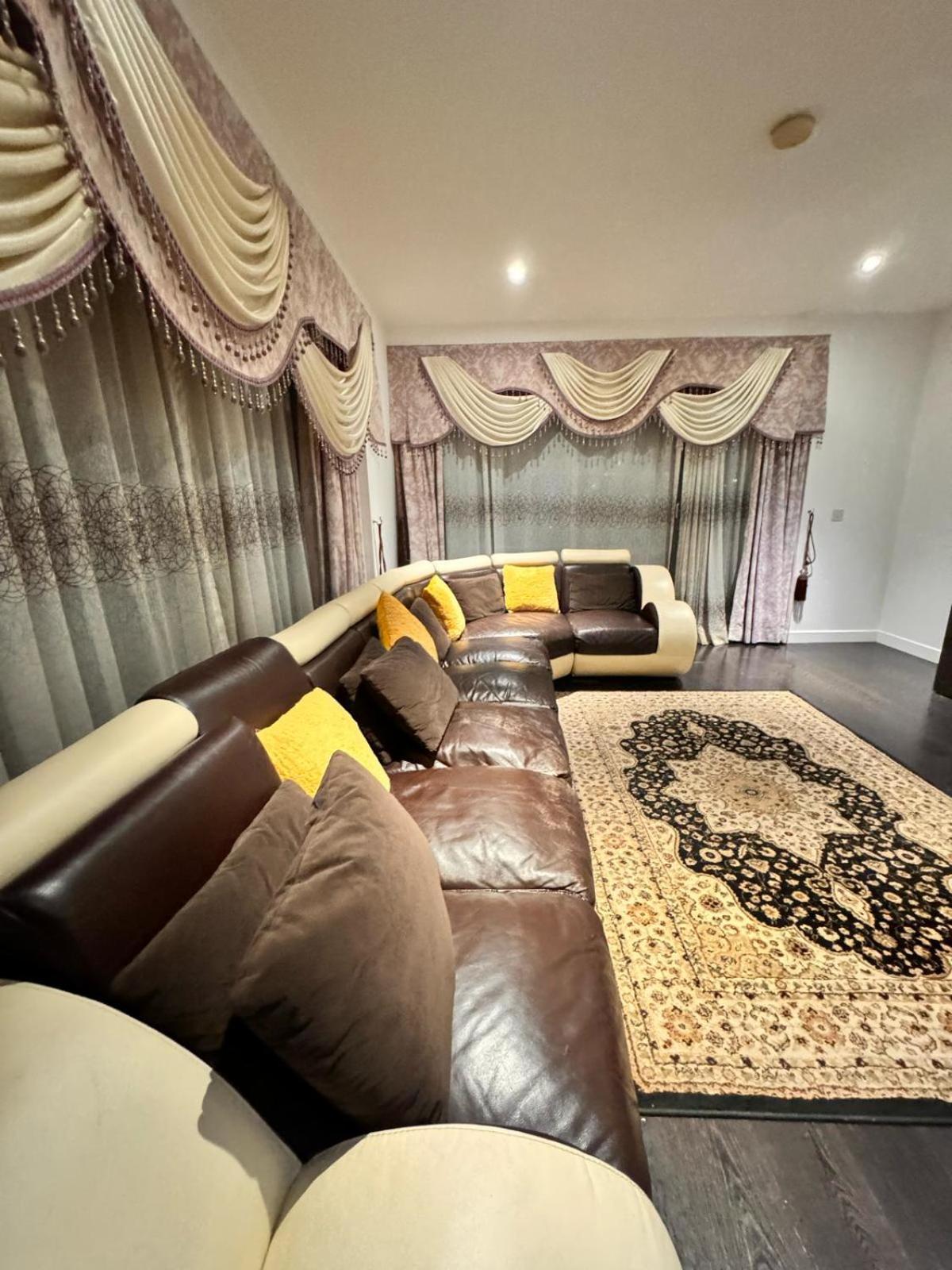 Luxury In Canary Wharf *