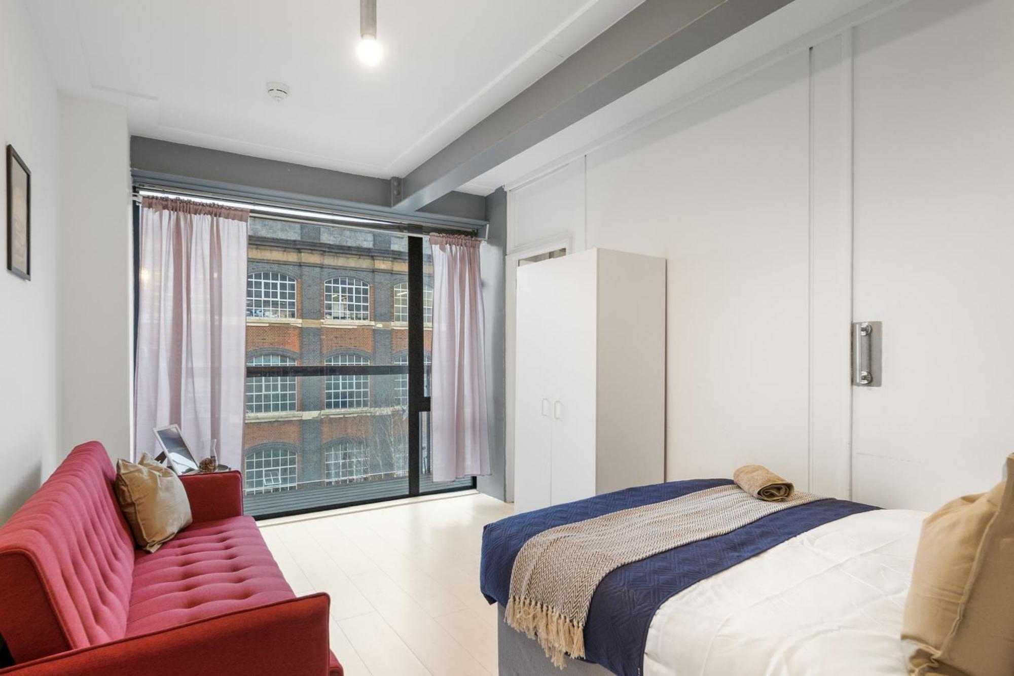 Livestay - Modern Two Bed In Stratford Appartement Londen