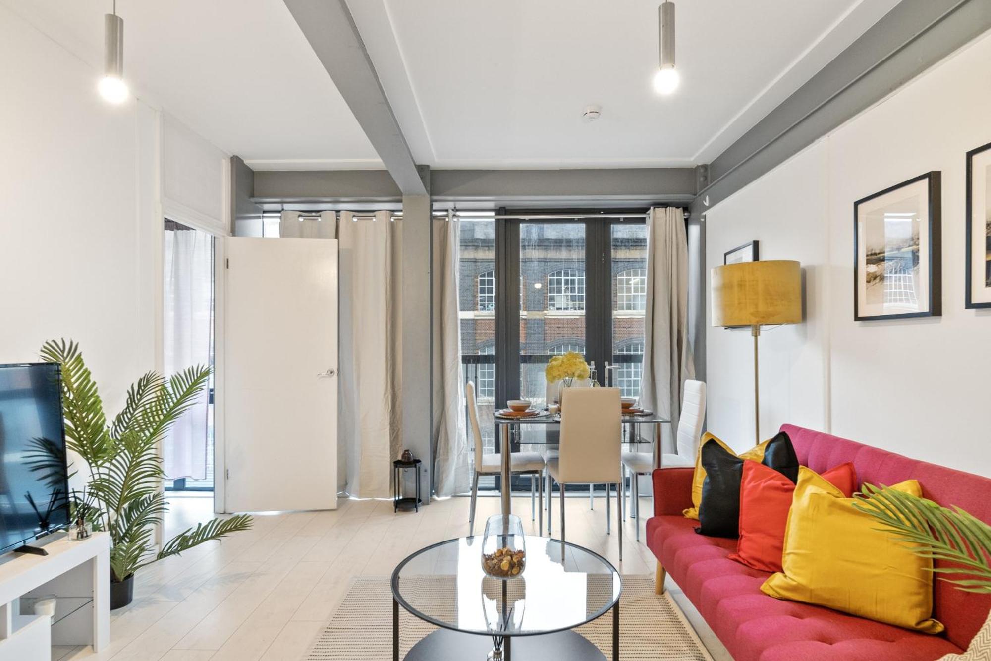Livestay - Modern Two Bed In Stratford Lägenhet London