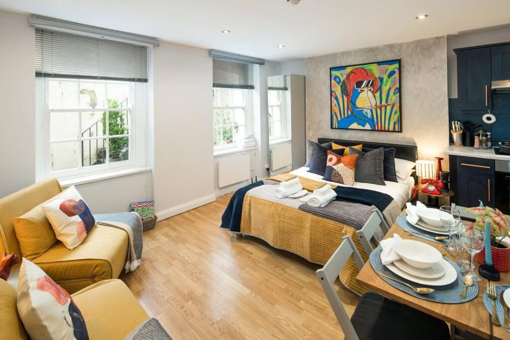 5 Min Walk To Madame Tussauds - 5 Min Walk To Baker Street - 5 Min Walk To Marylebone Railway Station - 5 Min Walk To Regent Park - Appartement Londen