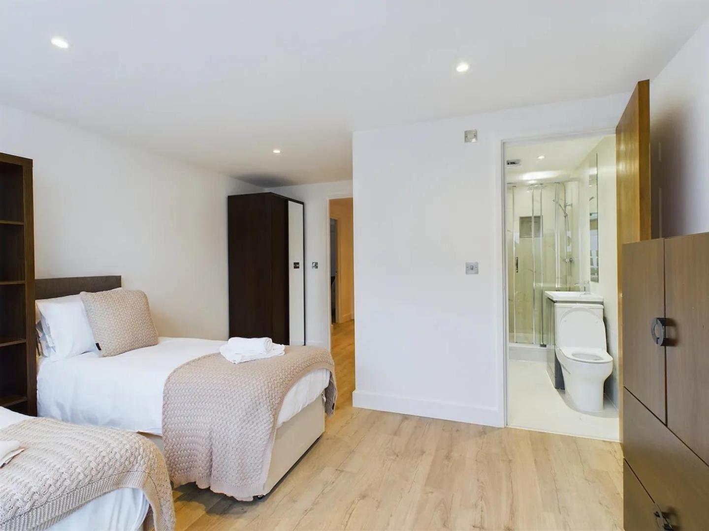 Apartment Pass The Keys Stylish 4-bed3-bath In Shoreditch London