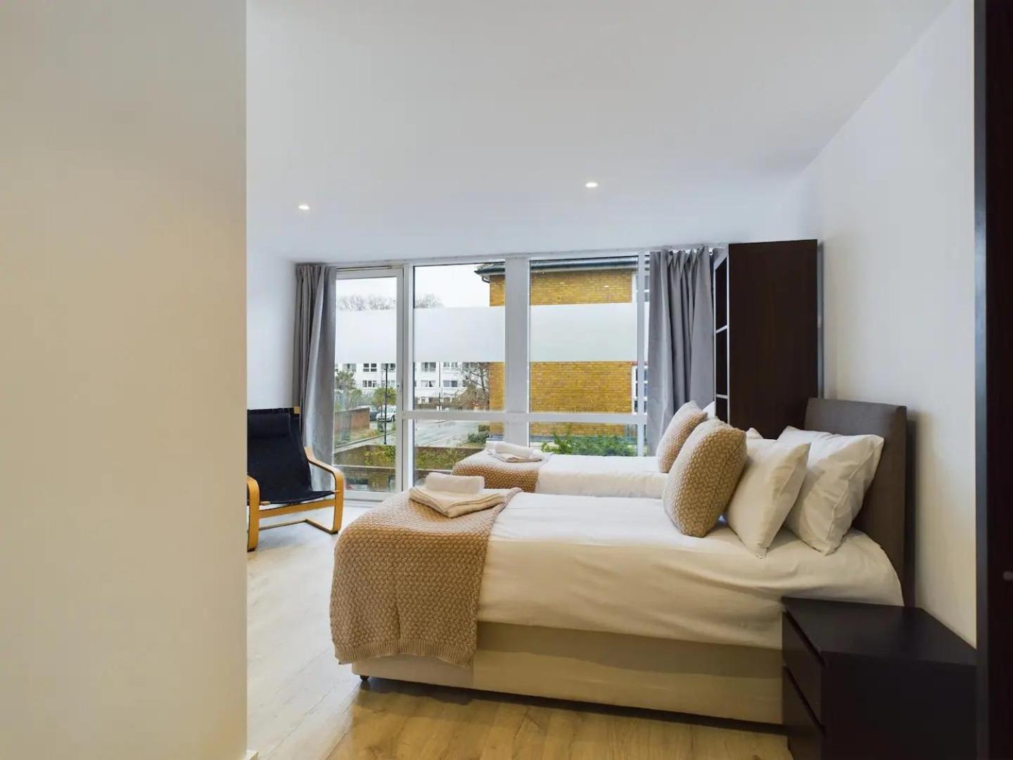 Pass The Keys Stylish 4-bed3-bath In Shoreditch Apartment *