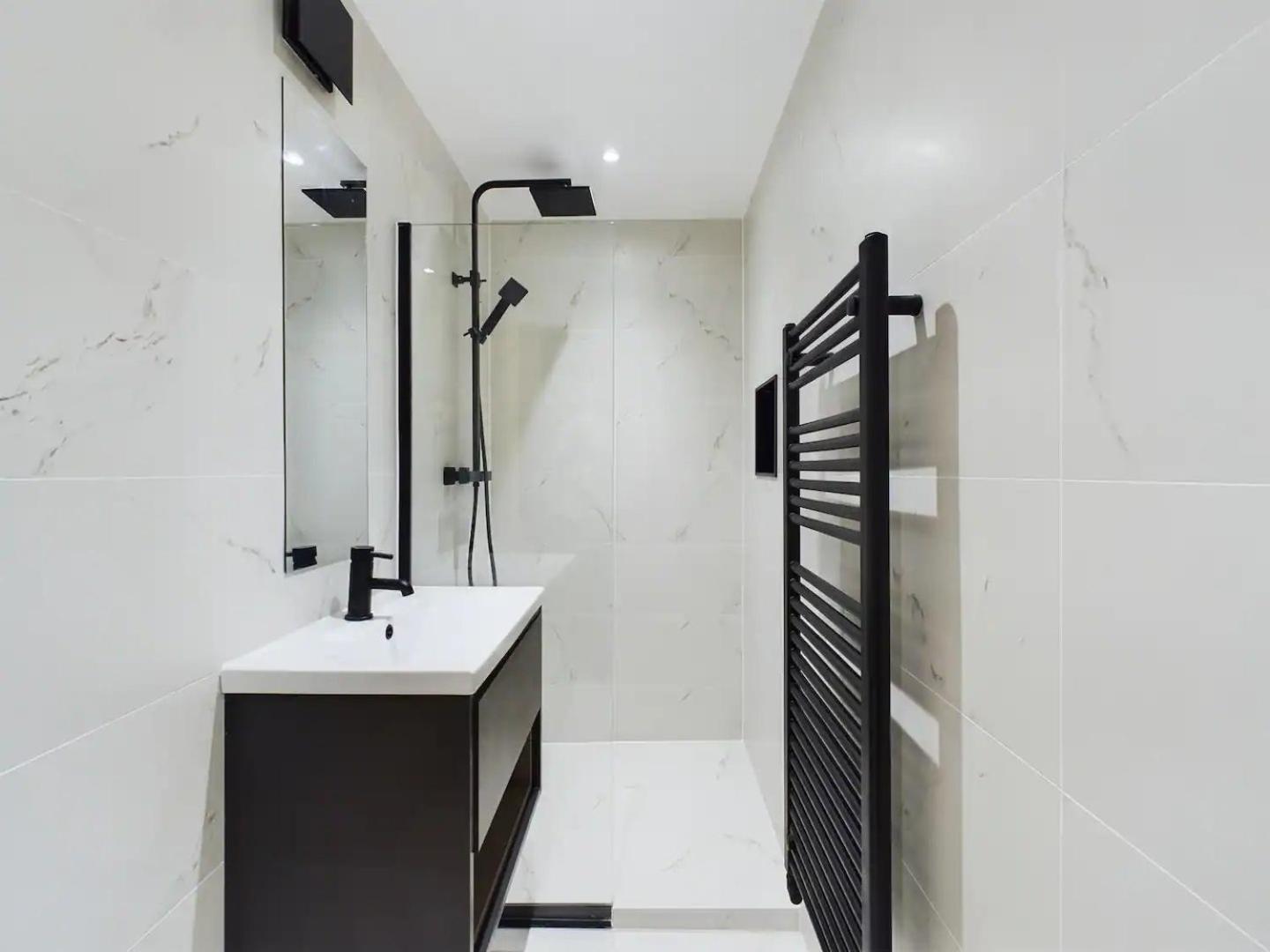 Pass The Keys Stylish 4-bed3-bath In Shoreditch Apartment *