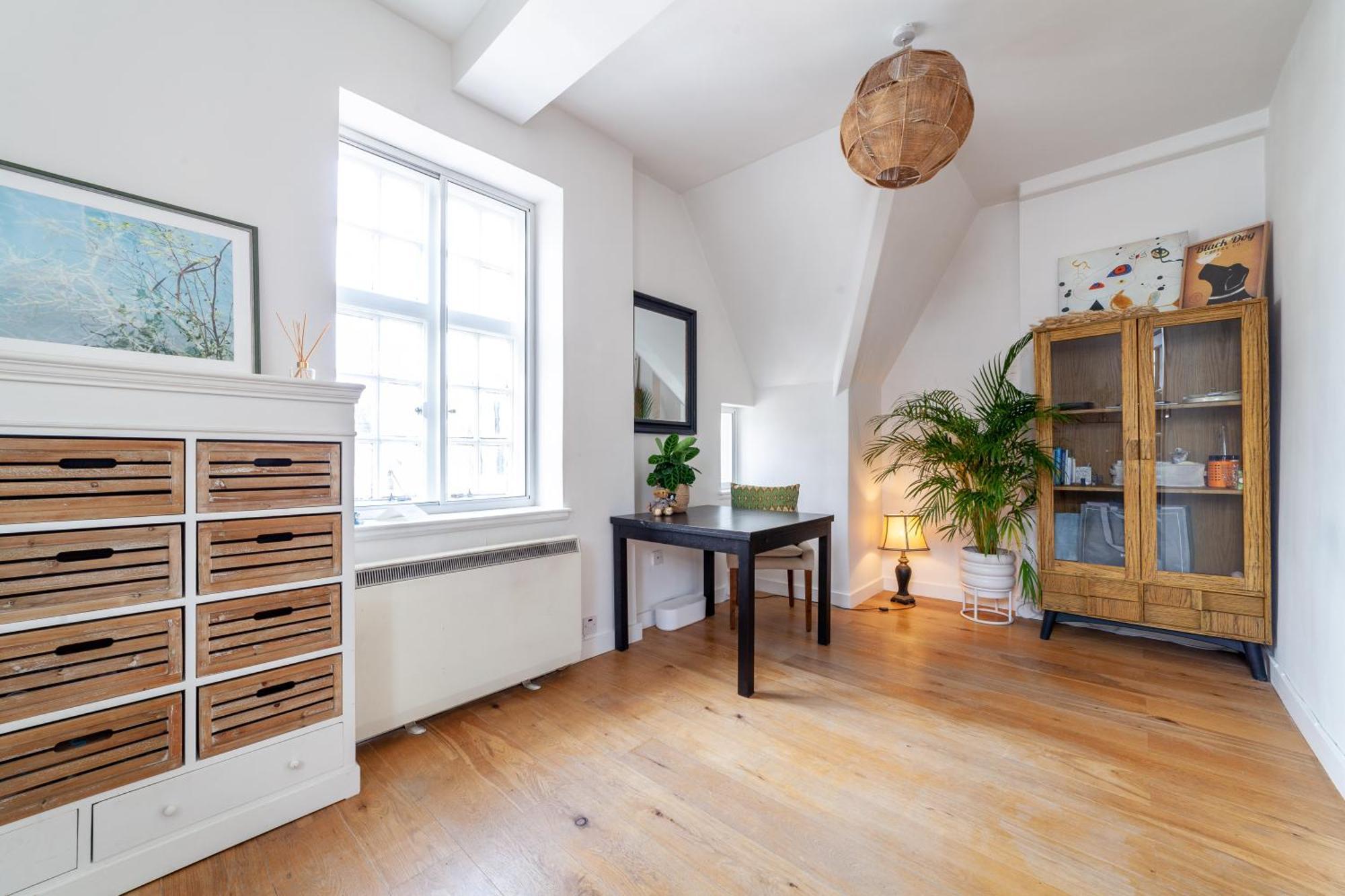 Appartement Exceptional Floor 1br In Fitzrovia Londen