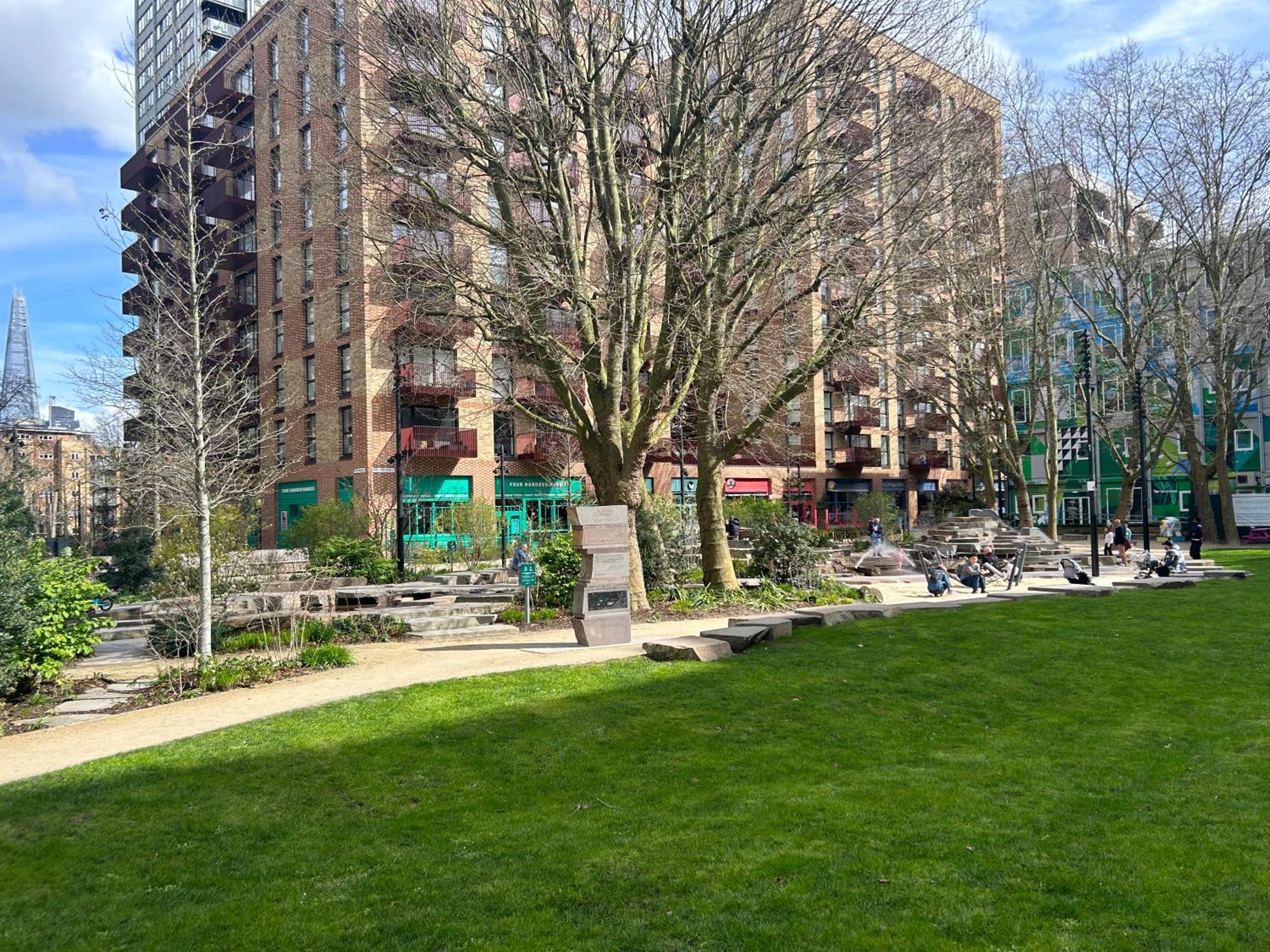 Modern 2 Bedroom Secured Flat Lejlighed London