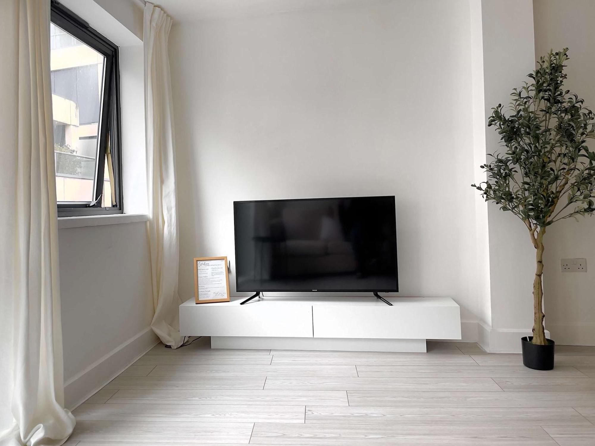 Lägenhet Bright And Beautiful 2bdr Flat London