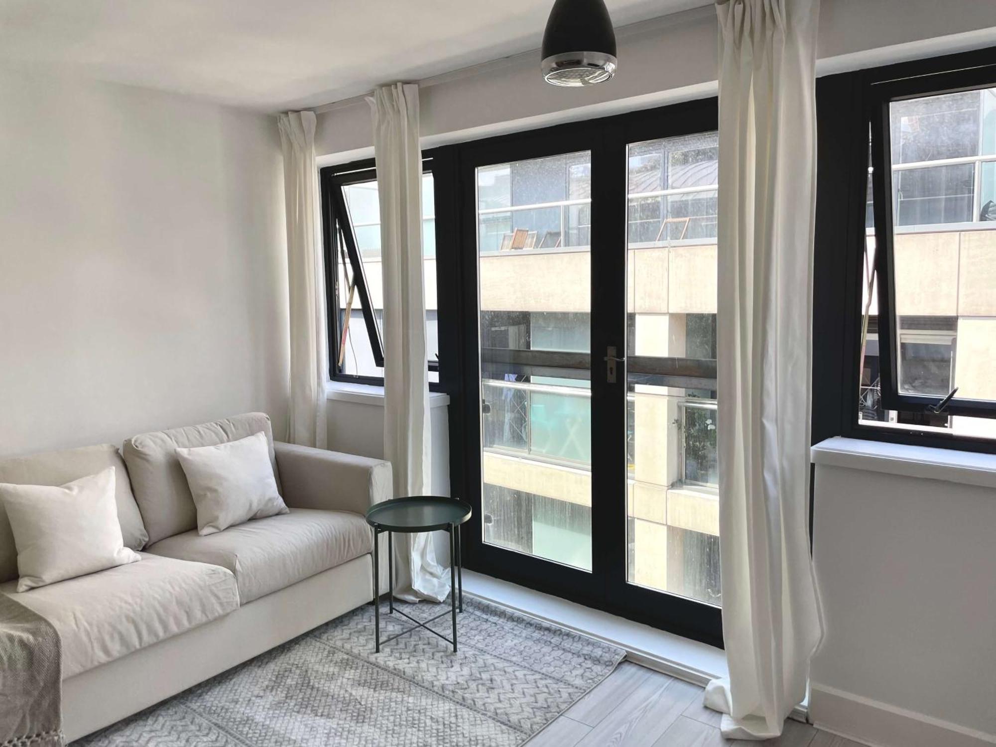 Lägenhet Bright And Beautiful 2bdr Flat *