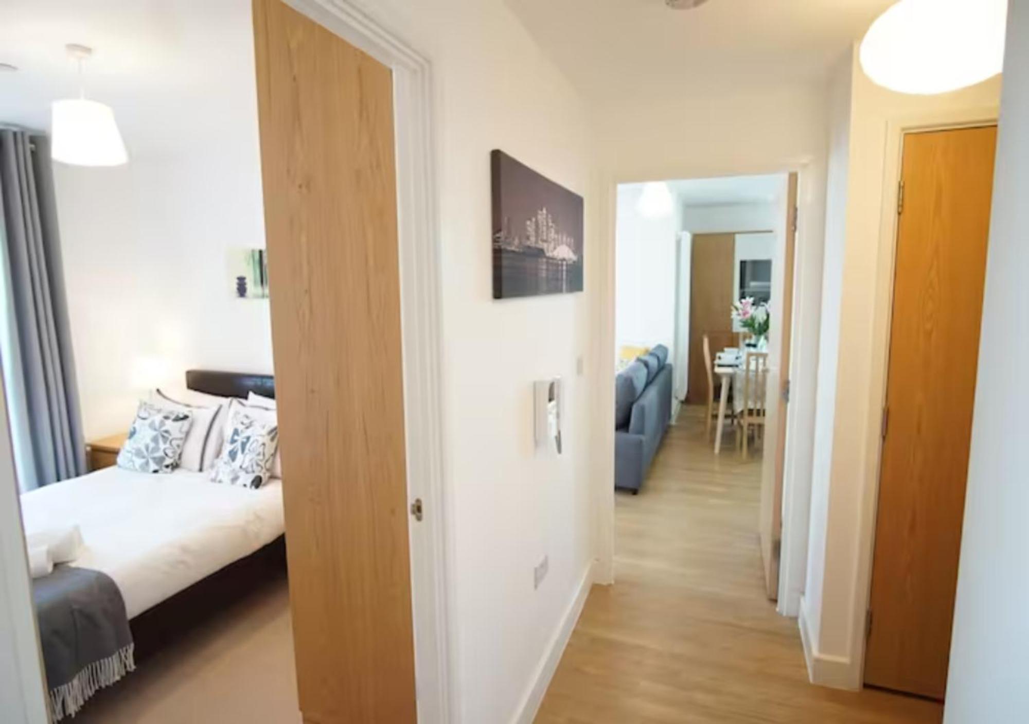 Deluxe Spacious 2Br Flat Near Excel London And O2 Arena * London