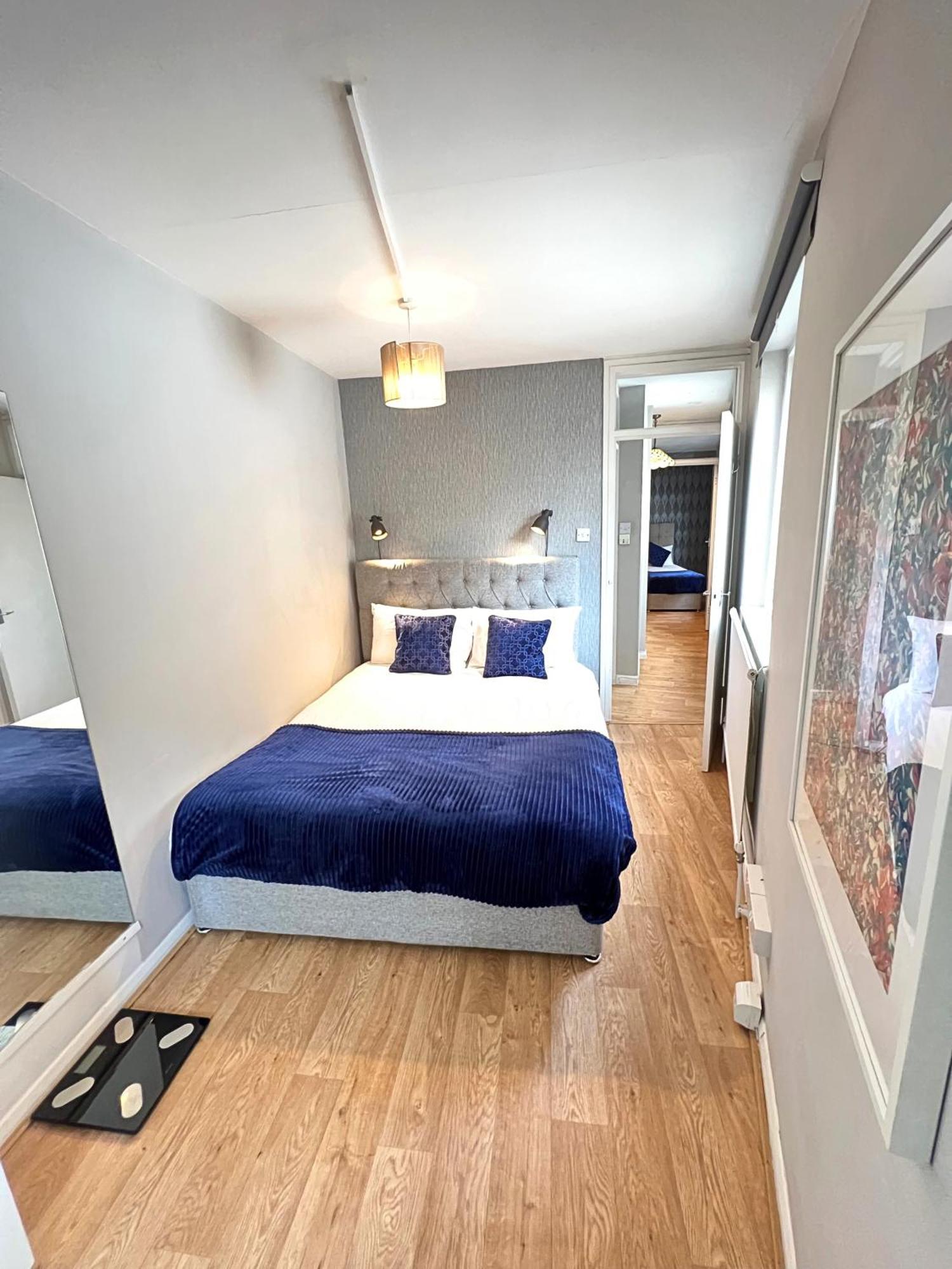 Kensington 2 Bedroom House-big Living Area And Kitchen-harrods-national History Museum-hyde Park-near 2 Underground Lines Ferienhaus *