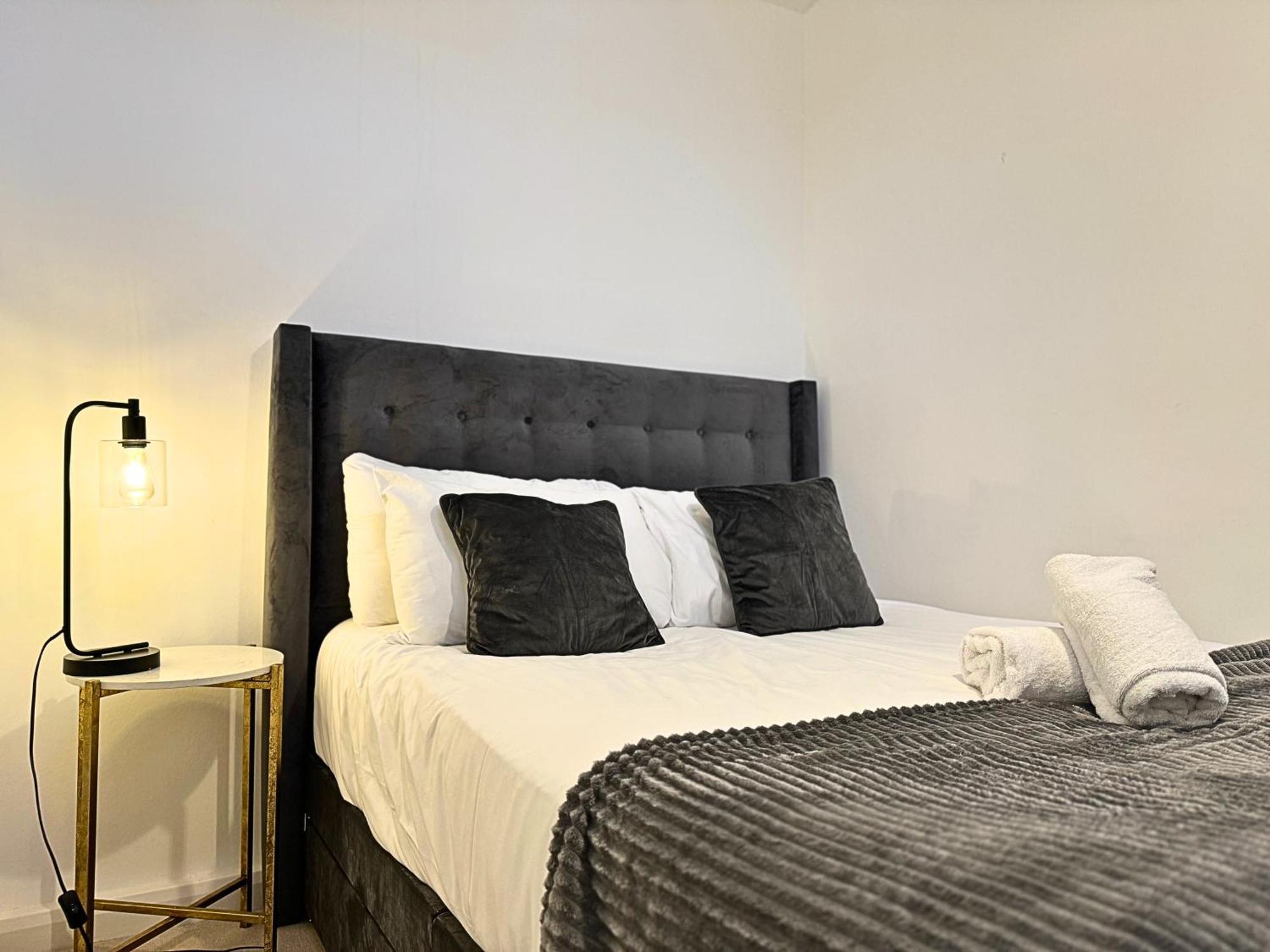 The Heart Of Kensington Mews - 3 Bedrooms House-private Entrance-hyde Park Walk Away-green Park 9 Minutes Underground- The Of With Glamour Of Kensington Feriehus