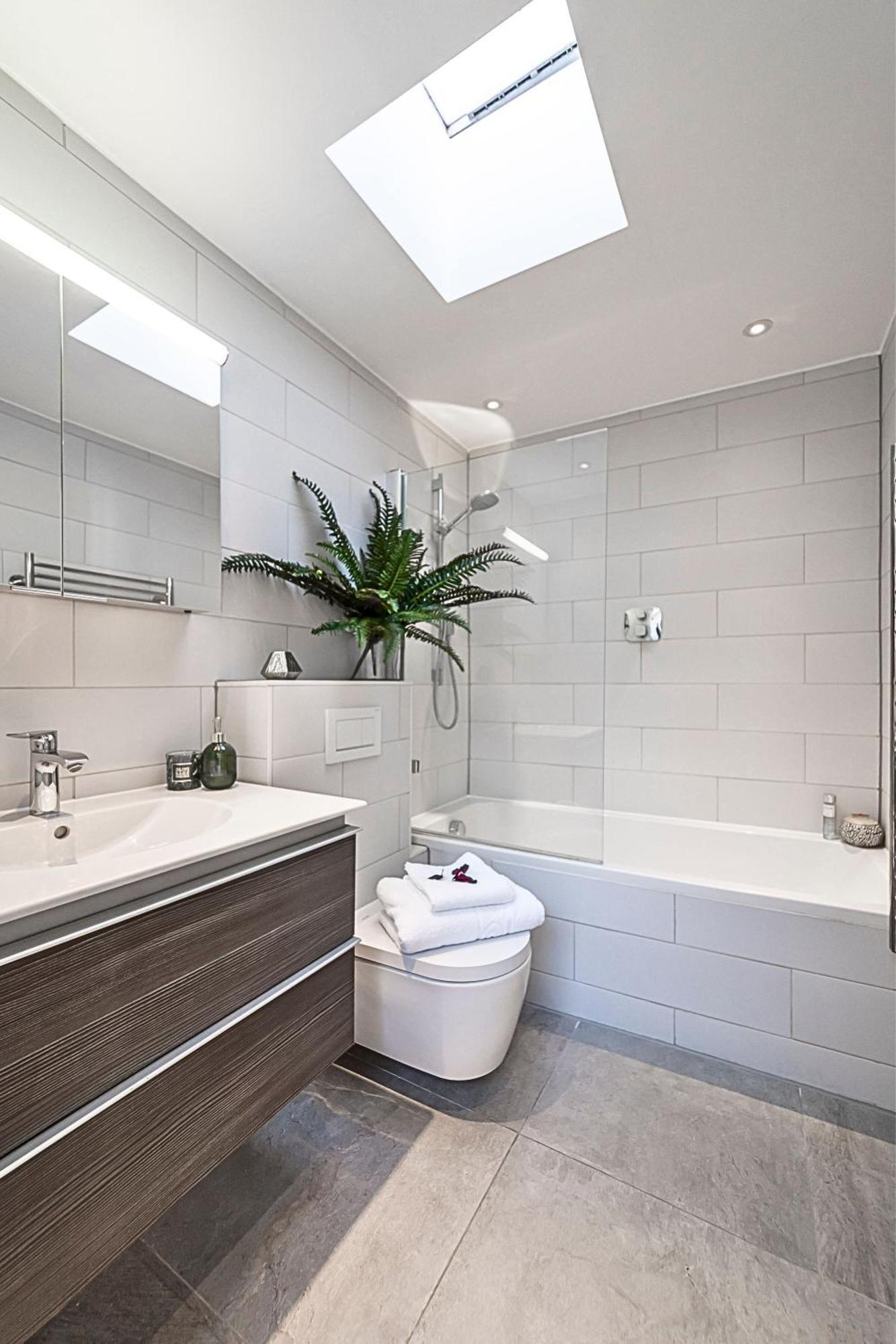 Kensington Oasis Central 2br Private House - Near Harrods, Kensington Palace, And Other Attractions * London