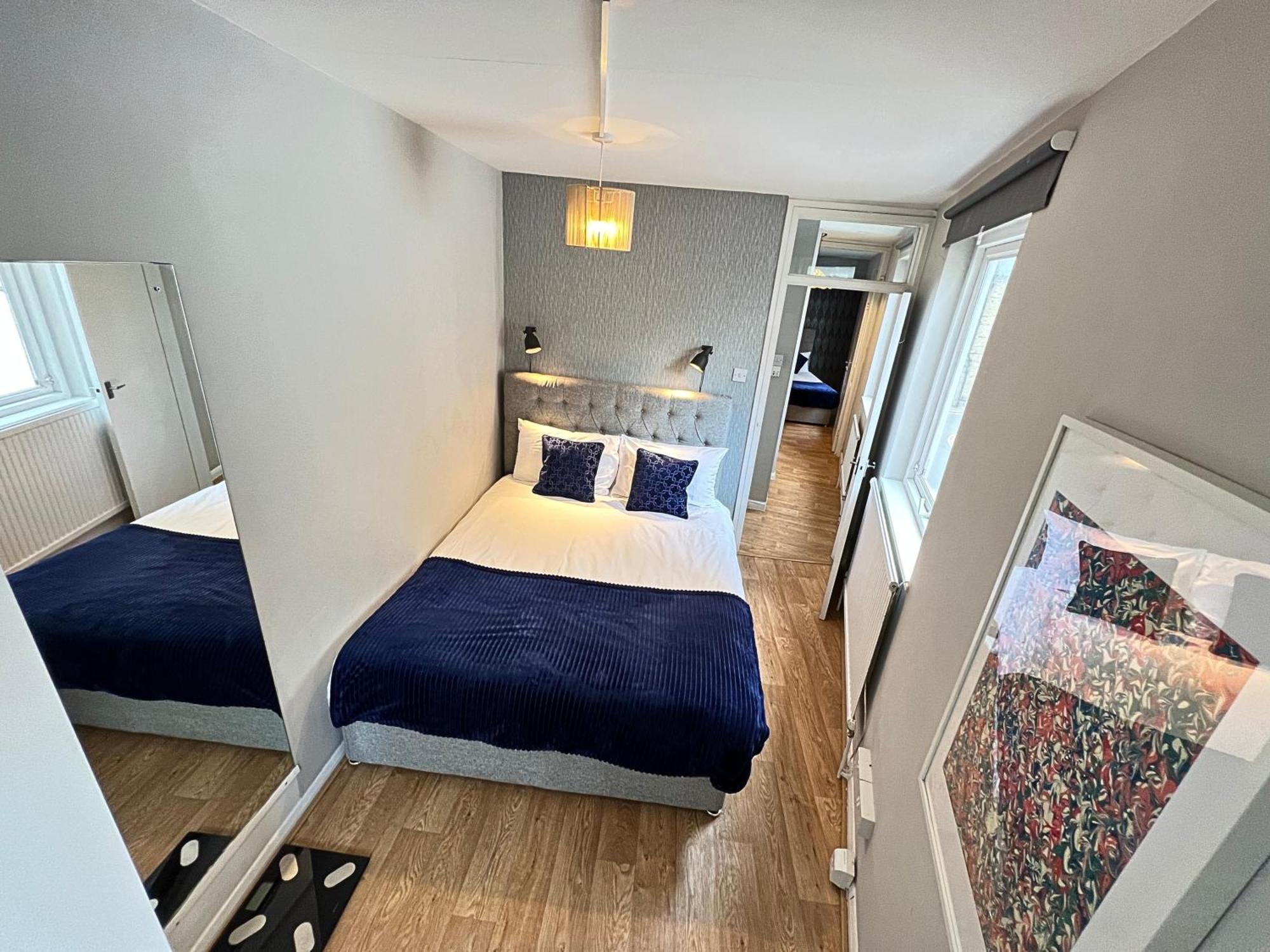 Kensington 2 Bedroom House-big Living Area And Kitchen-harrods-national History Museum-hyde Park-near 2 Underground Lines Ferienhaus