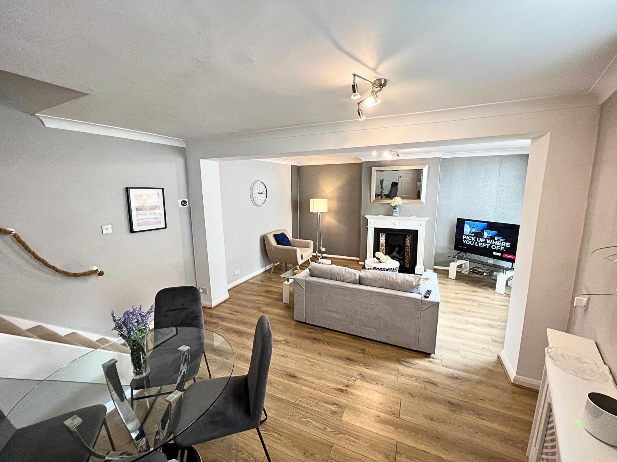 Ferienhaus Kensington 2 Bedroom House-big Living Area And Kitchen-harrods-national History Museum-hyde Park-near 2 Underground Lines