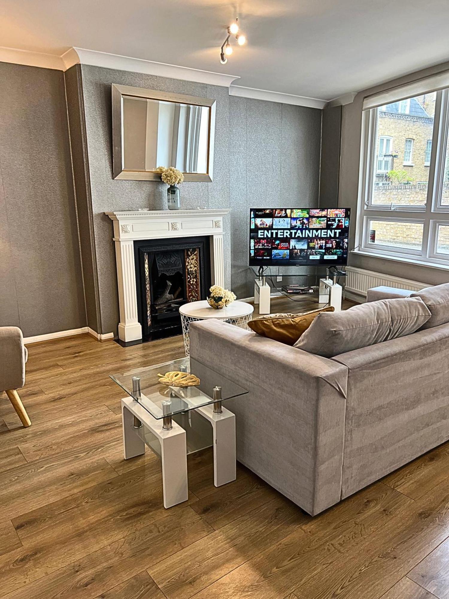 Kensington 2 Bedroom House-big Living Area And Kitchen-harrods-national History Museum-hyde Park-near 2 Underground Lines Ferienhaus London
