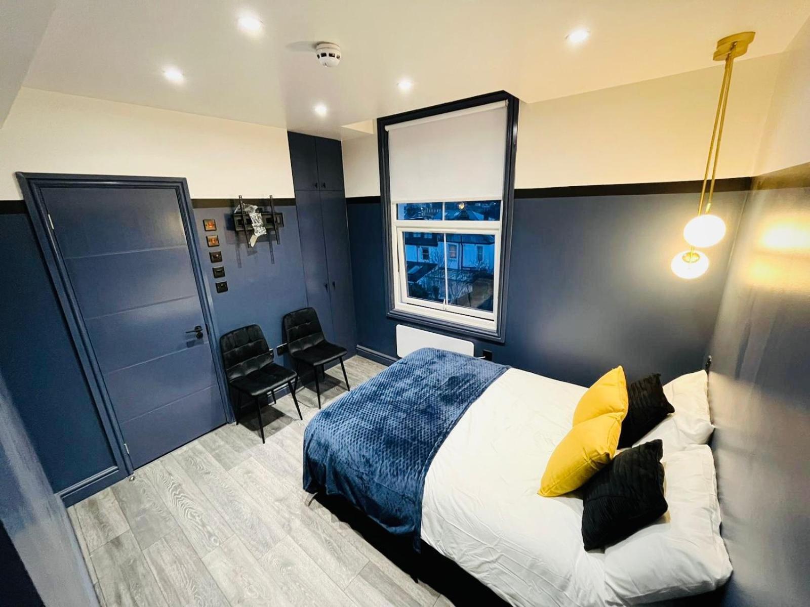 Maison d'hôtes 39 Blue House Luxury Ensuite Ideal For Tourists Londres