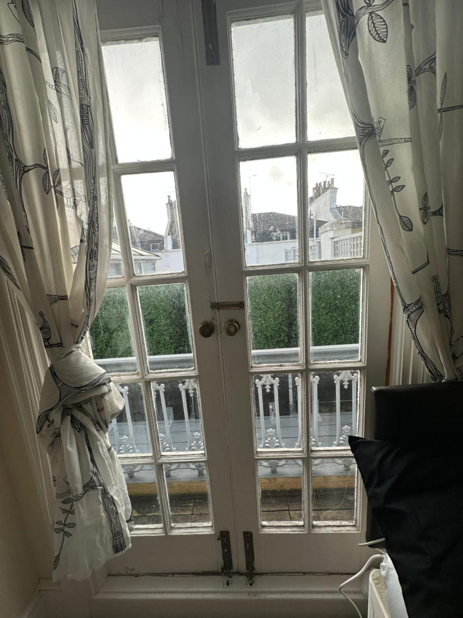 Double Bedroom In * Londen