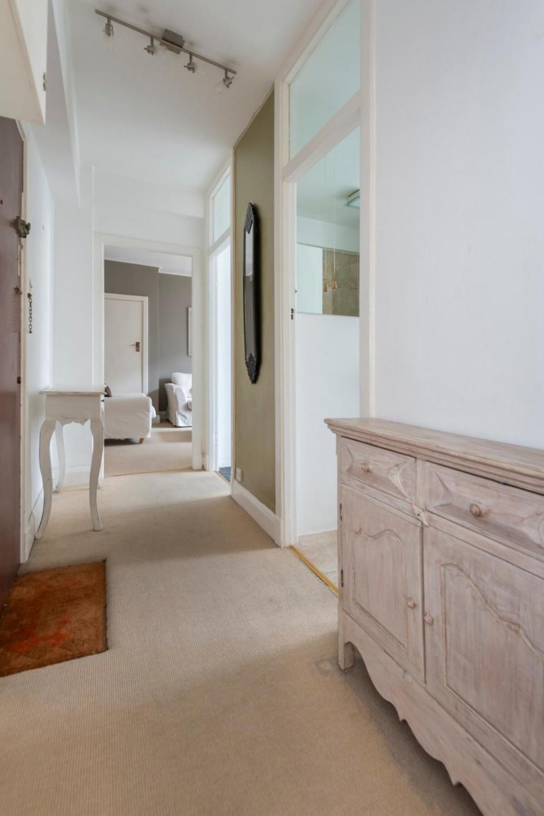 Unique 1-bed In Vibrant Balham Apartment