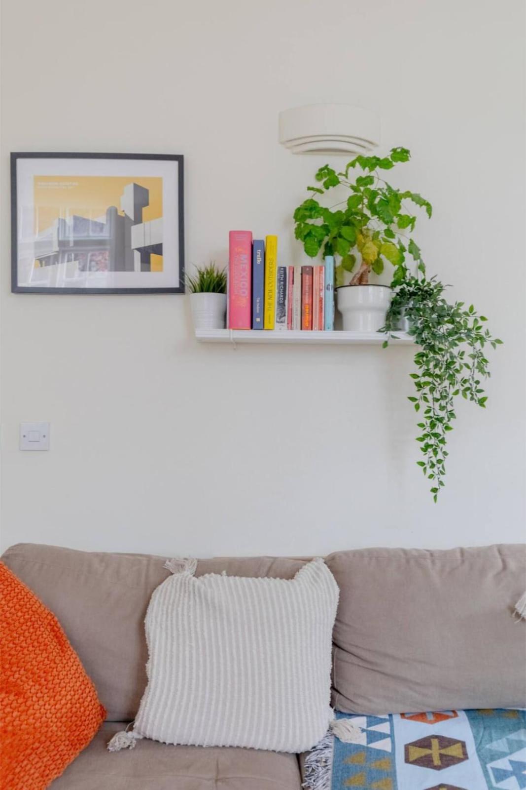 Stylish Bohemian 2bd Flat Mile End Park!